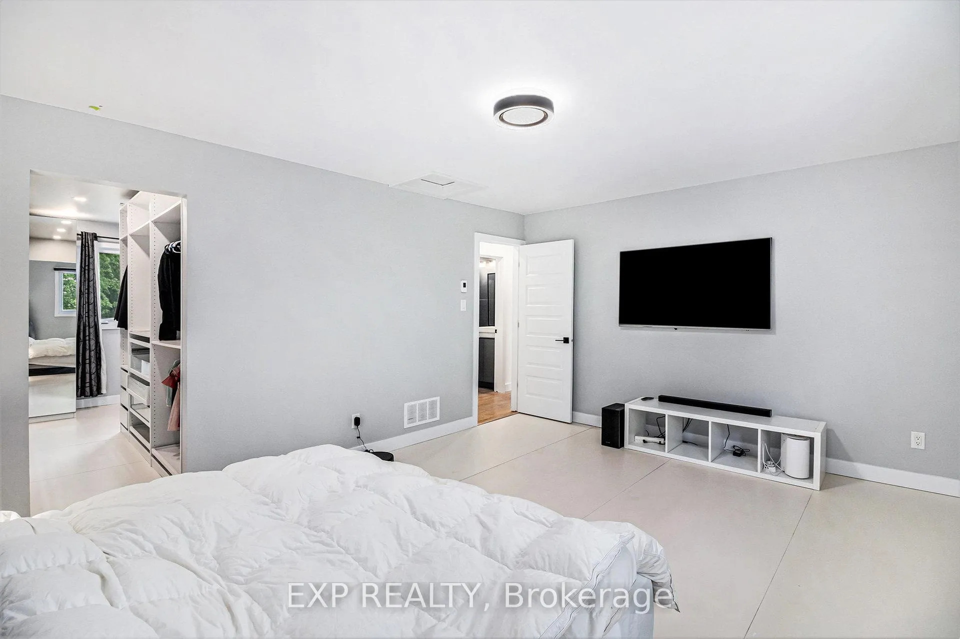 Photo 22 of 2195 Niagara Drive, Ottawa, Applewood Acres — HOMEH