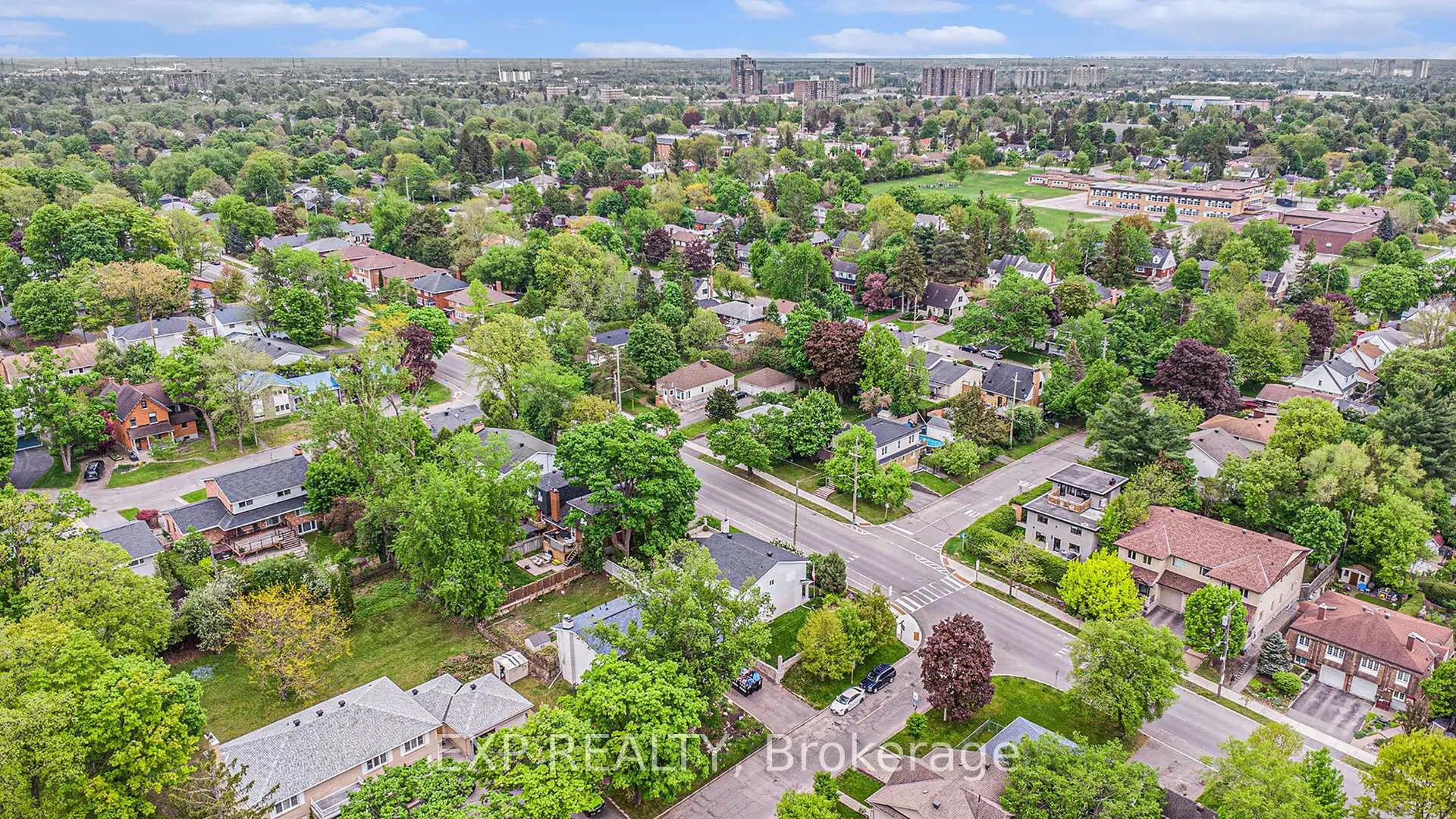 Photo 41 of 2195 Niagara Drive, Ottawa, Applewood Acres — HOMEH