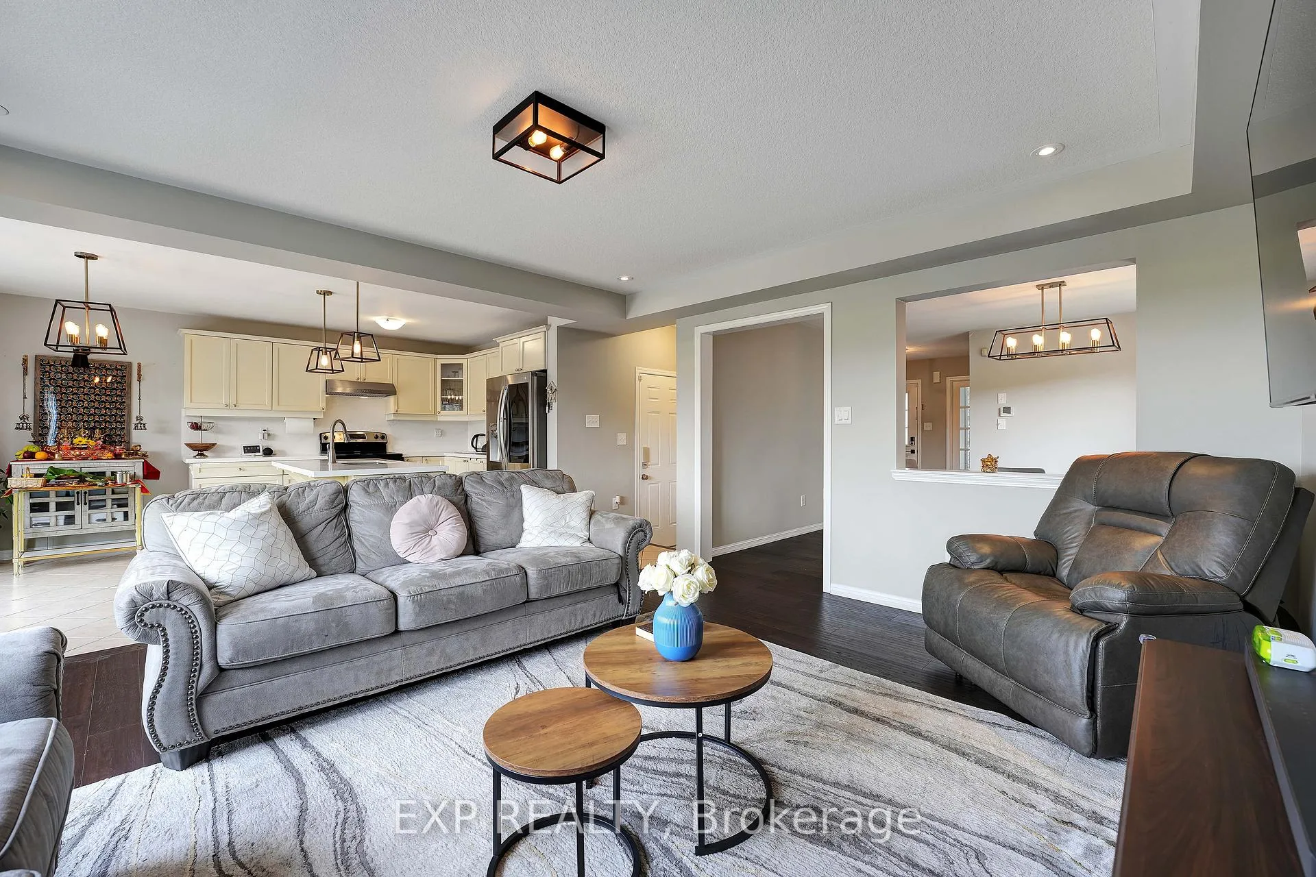 Photo 14 of 27 Beattie Crescent, Cambridge — HOMEH