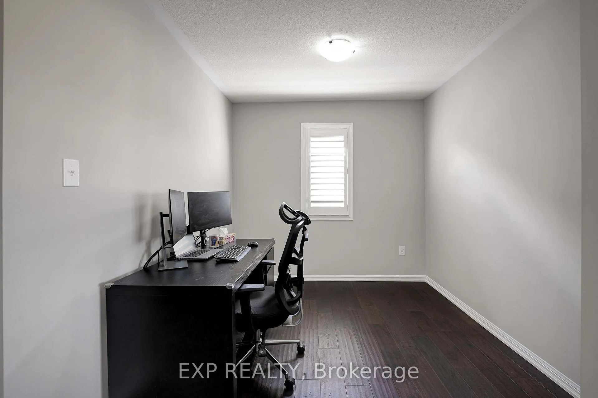 Photo 15 of 27 Beattie Crescent, Cambridge — HOMEH