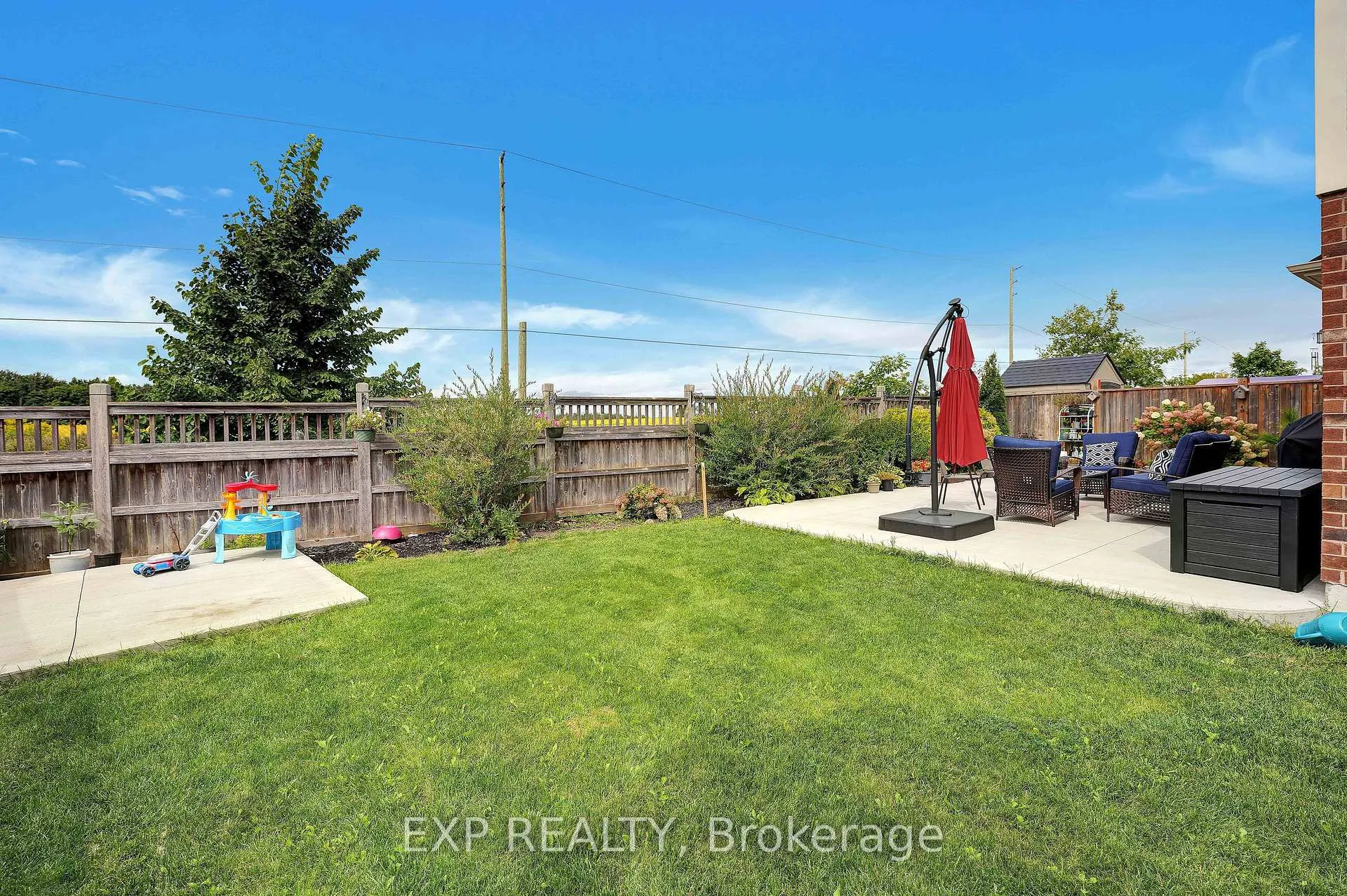 Photo 31 of 27 Beattie Crescent, Cambridge — HOMEH