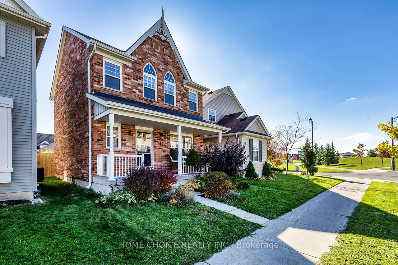 Photo 2 of 912 Broadway Boulevard, Peterborough, Northcrest Ward 5 — HOMEH