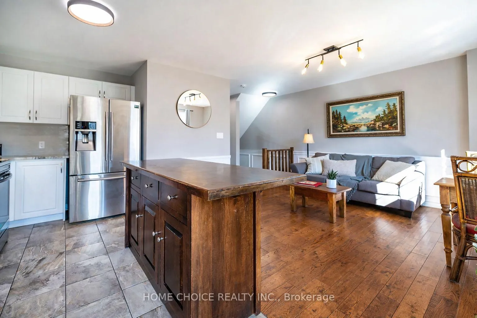 Photo 14 of 912 Broadway Boulevard, Peterborough, Northcrest Ward 5 — HOMEH