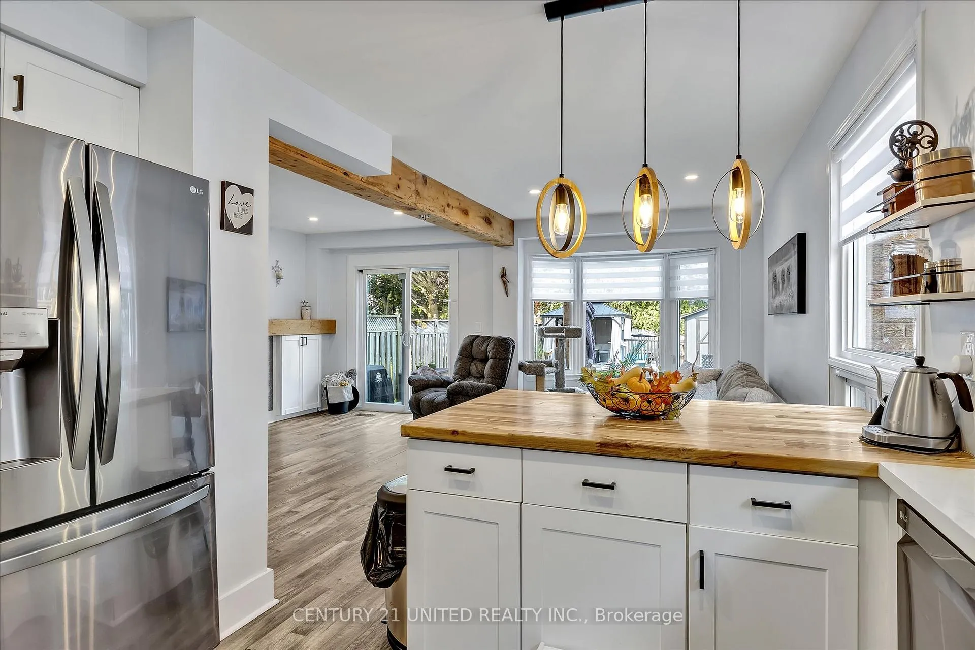 Photo 11 of 472 Burnham Manor Court, Cobourg — HOMEH