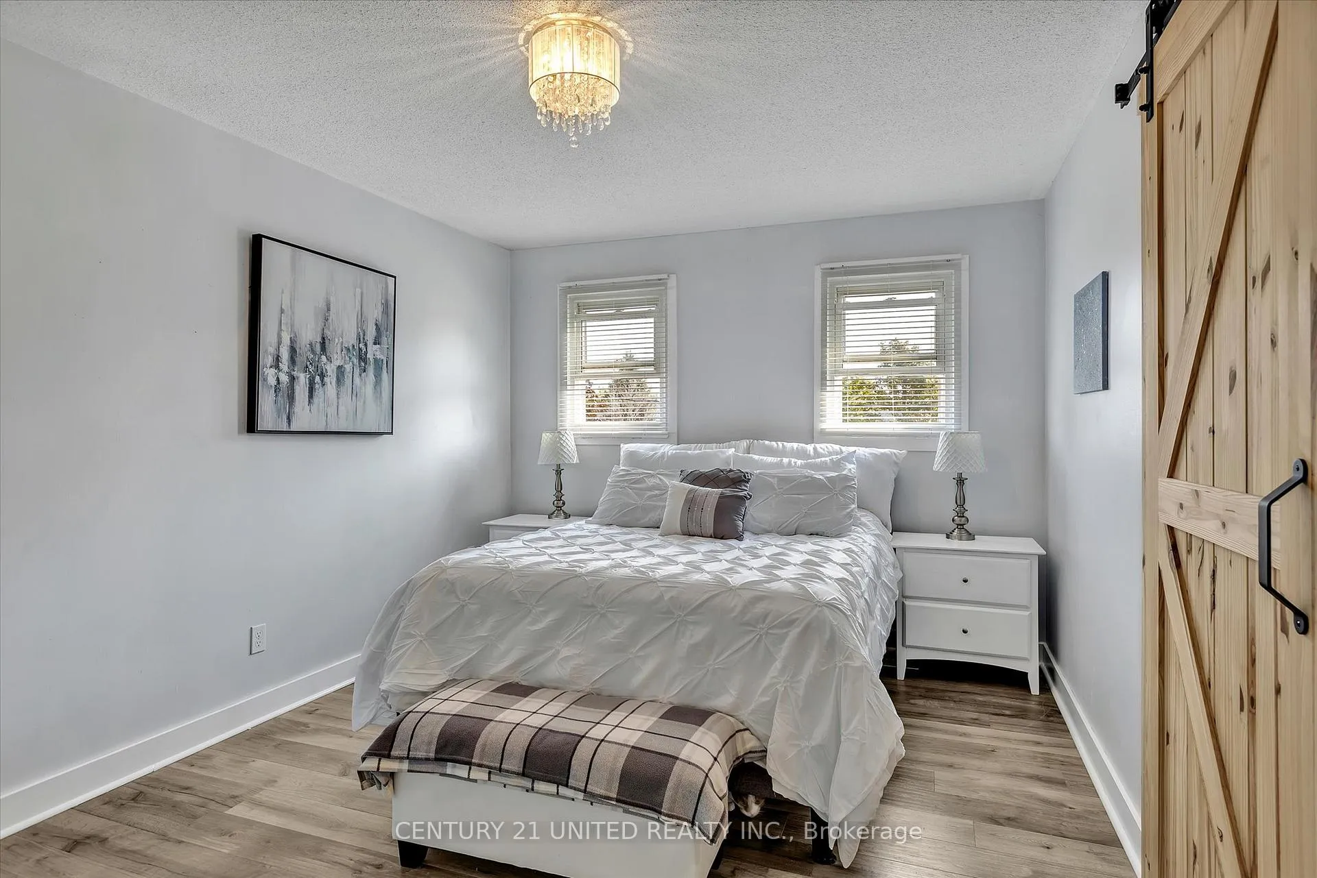 Photo 13 of 472 Burnham Manor Court, Cobourg — HOMEH