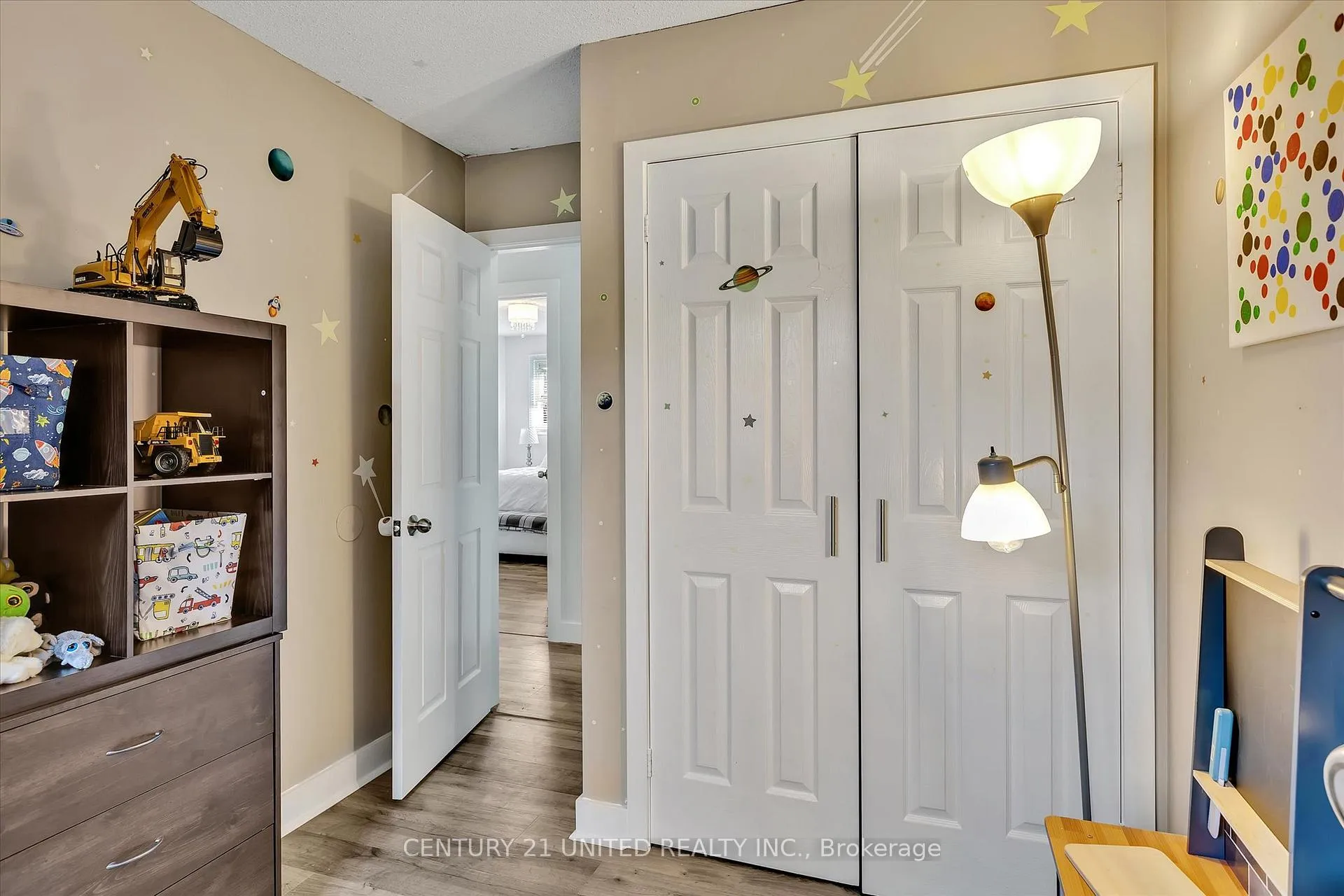 Photo 18 of 472 Burnham Manor Court, Cobourg — HOMEH