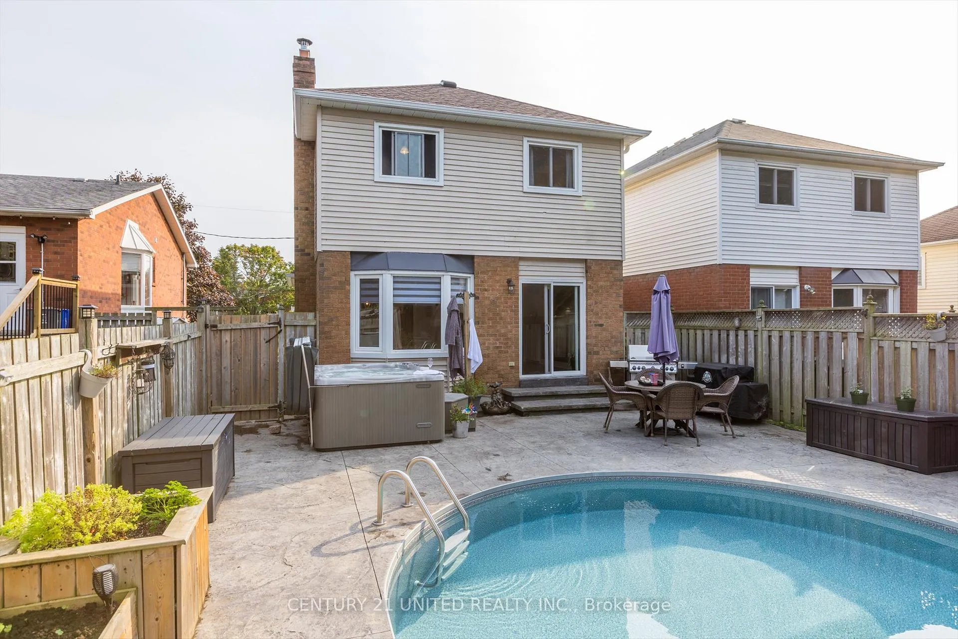 Photo 33 of 472 Burnham Manor Court, Cobourg — HOMEH