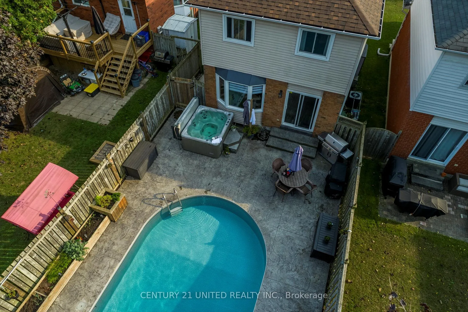 Photo 37 of 472 Burnham Manor Court, Cobourg — HOMEH