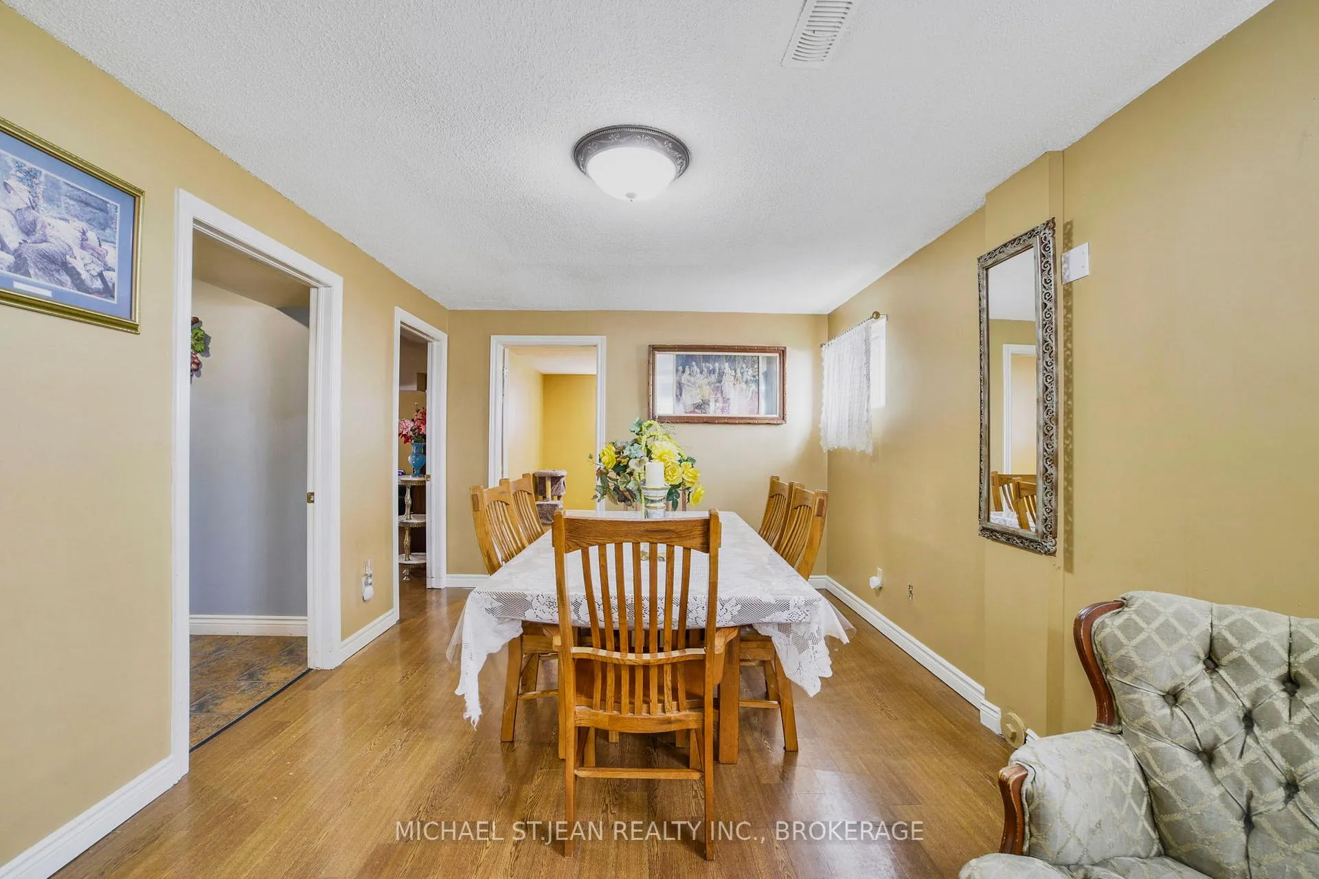 Photo 29 of 576 Stone Church Road E, Hamilton, Butler — HOMEH