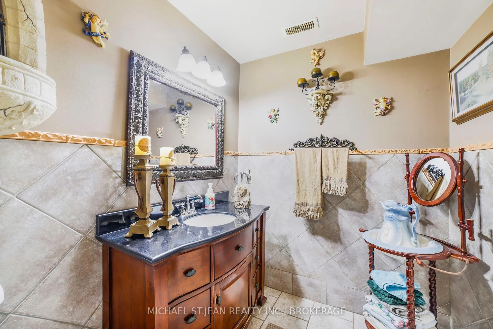 Photo 36 of 576 Stone Church Road E, Hamilton, Butler — HOMEH