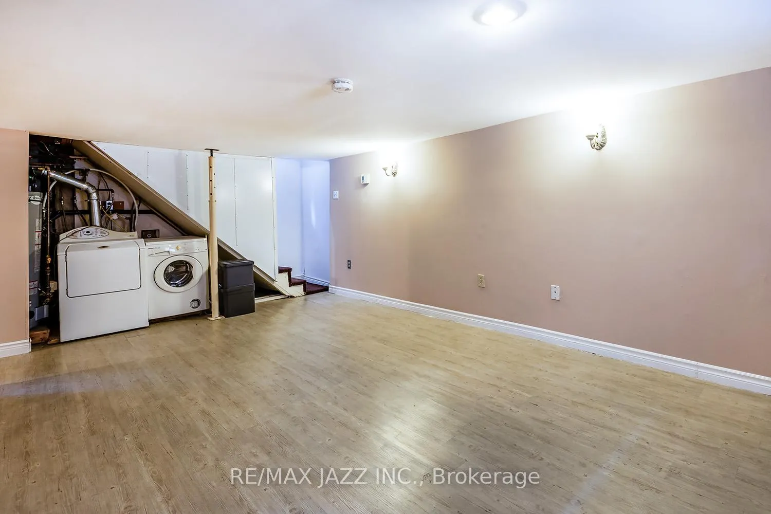 Photo 14 of 251 Arthur Street, Oshawa, Central — HOMEH