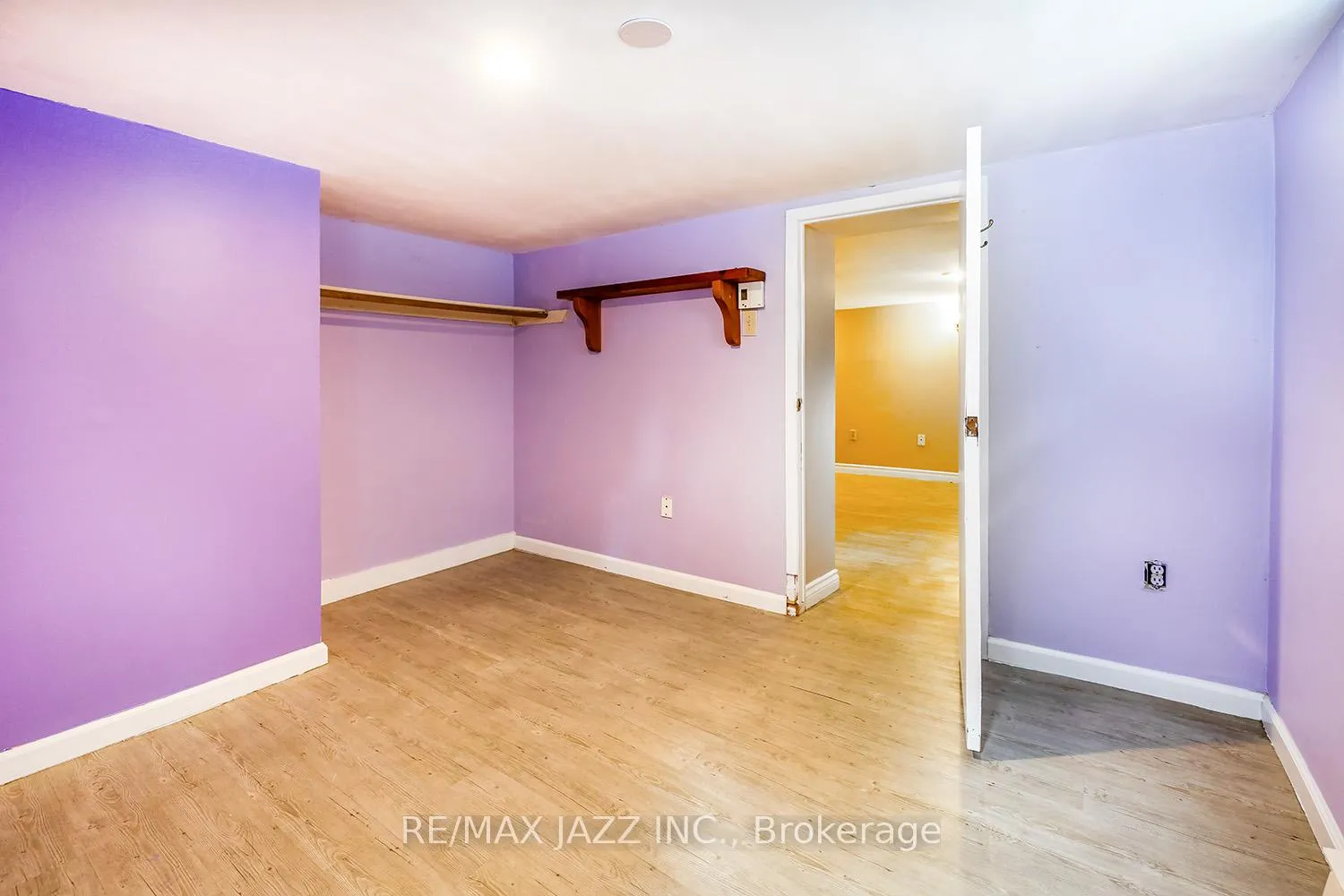 Photo 16 of 251 Arthur Street, Oshawa, Central — HOMEH