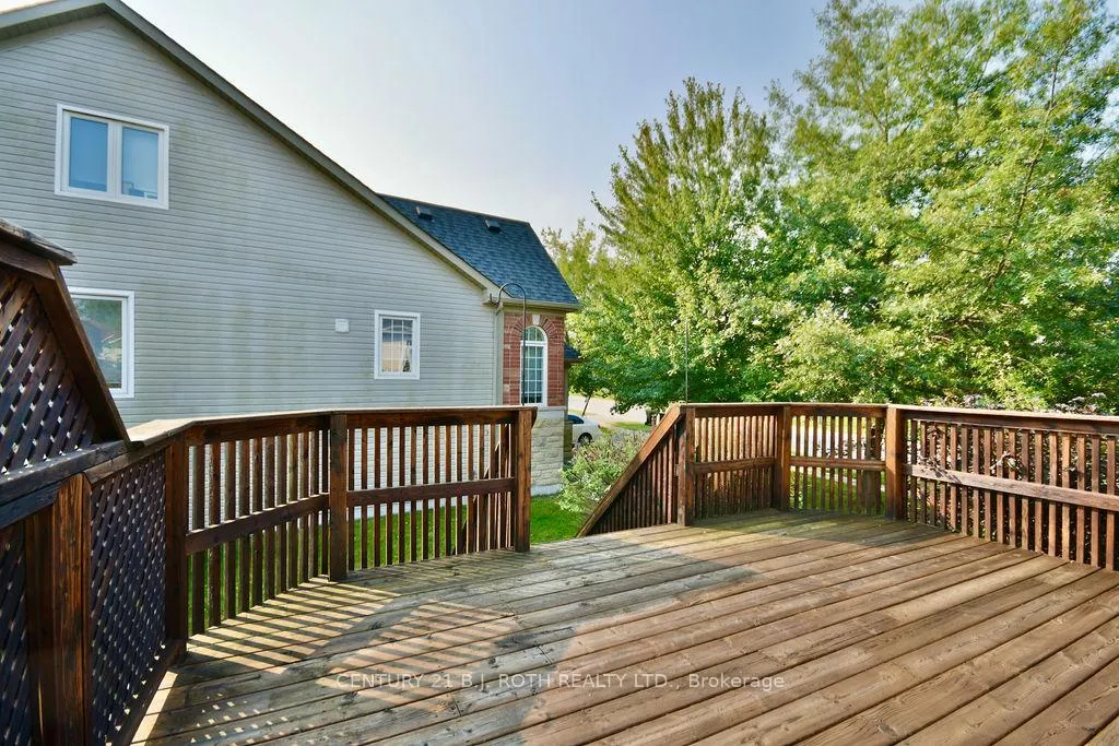 Photo 25 of 1 Cardinal Way, Wasaga Beach — HOMEH