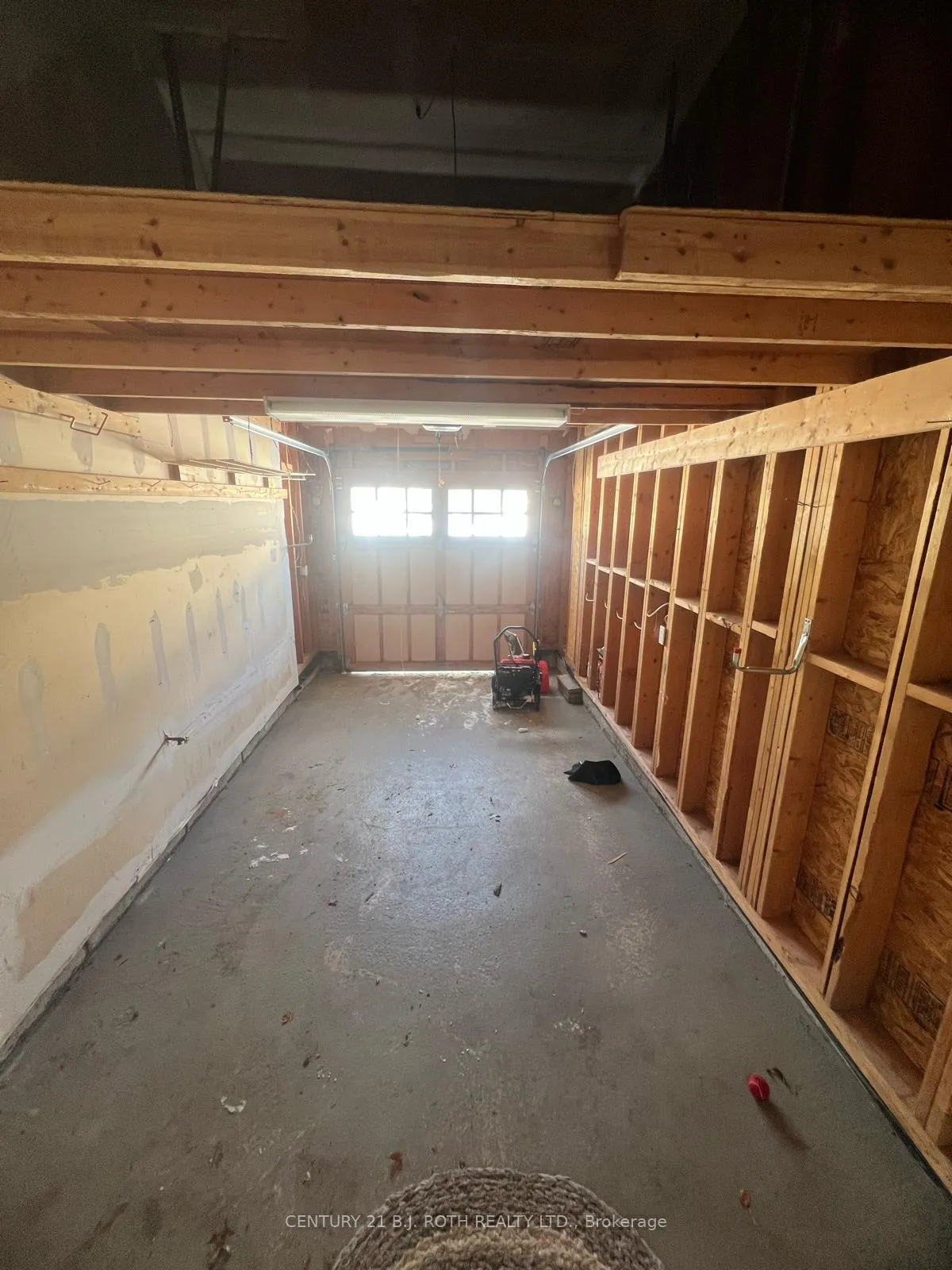 Photo 30 of 1 Cardinal Way, Wasaga Beach — HOMEH