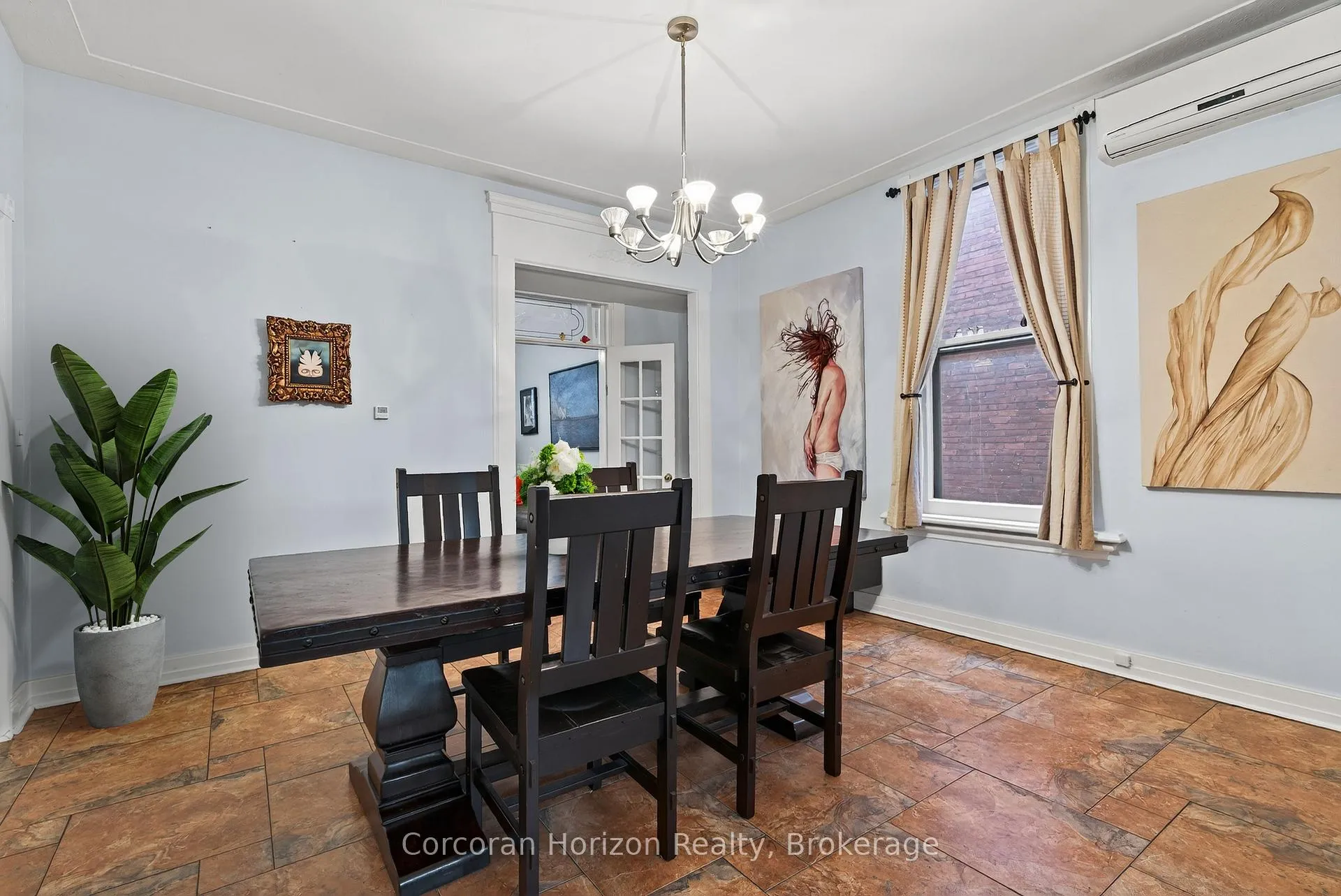 Photo 13 of 292 John Street N, Hamilton, Beasley — HOMEH