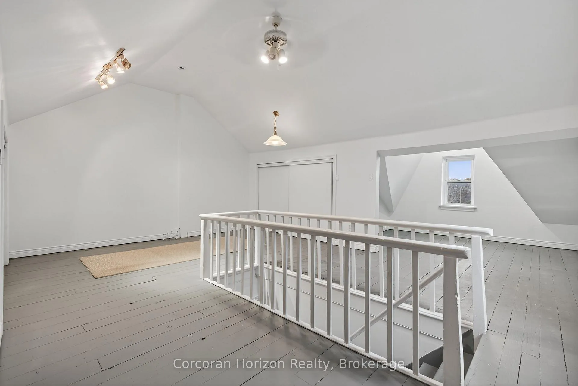 Photo 37 of 292 John Street N, Hamilton, Beasley — HOMEH