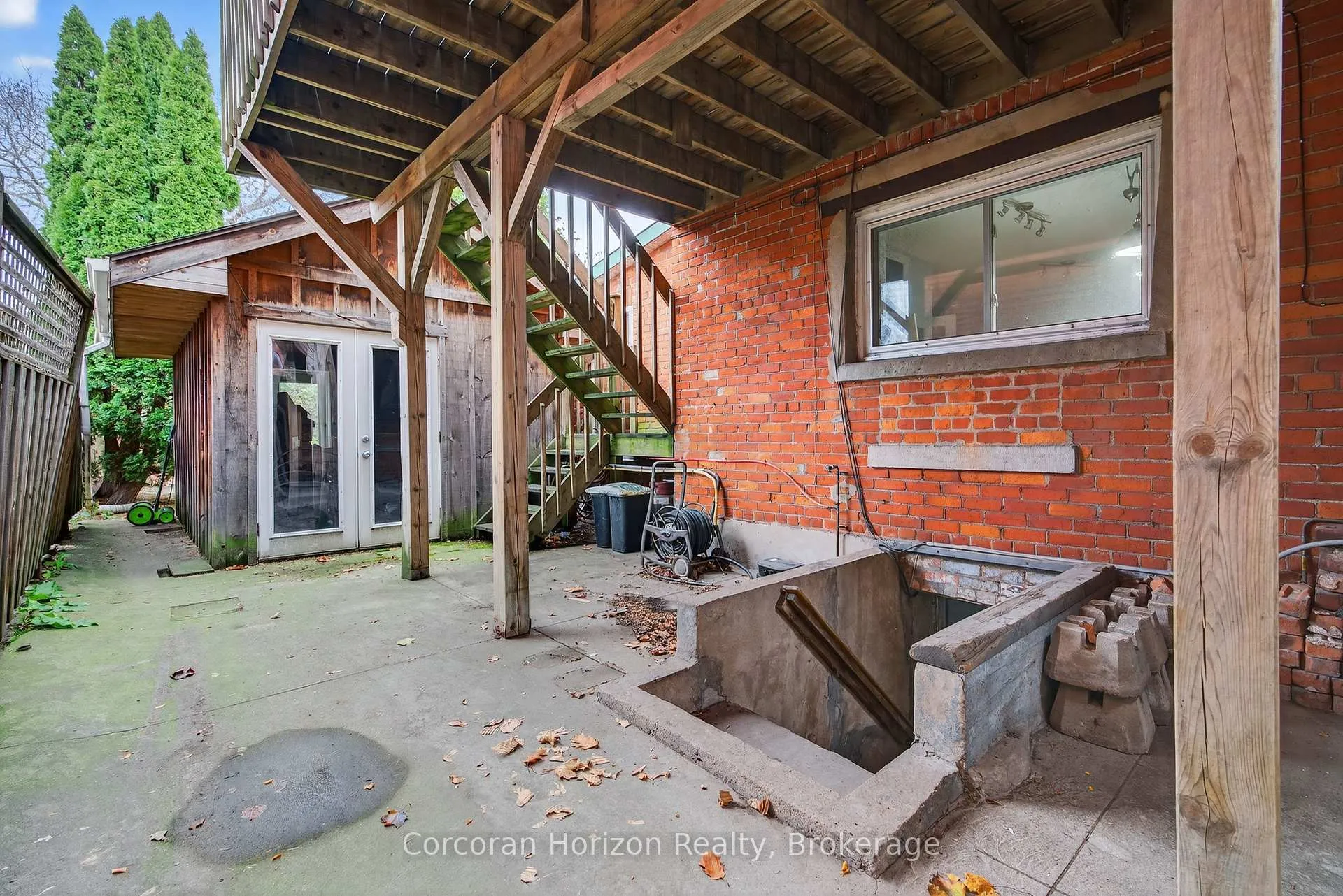 Photo 44 of 292 John Street N, Hamilton, Beasley — HOMEH