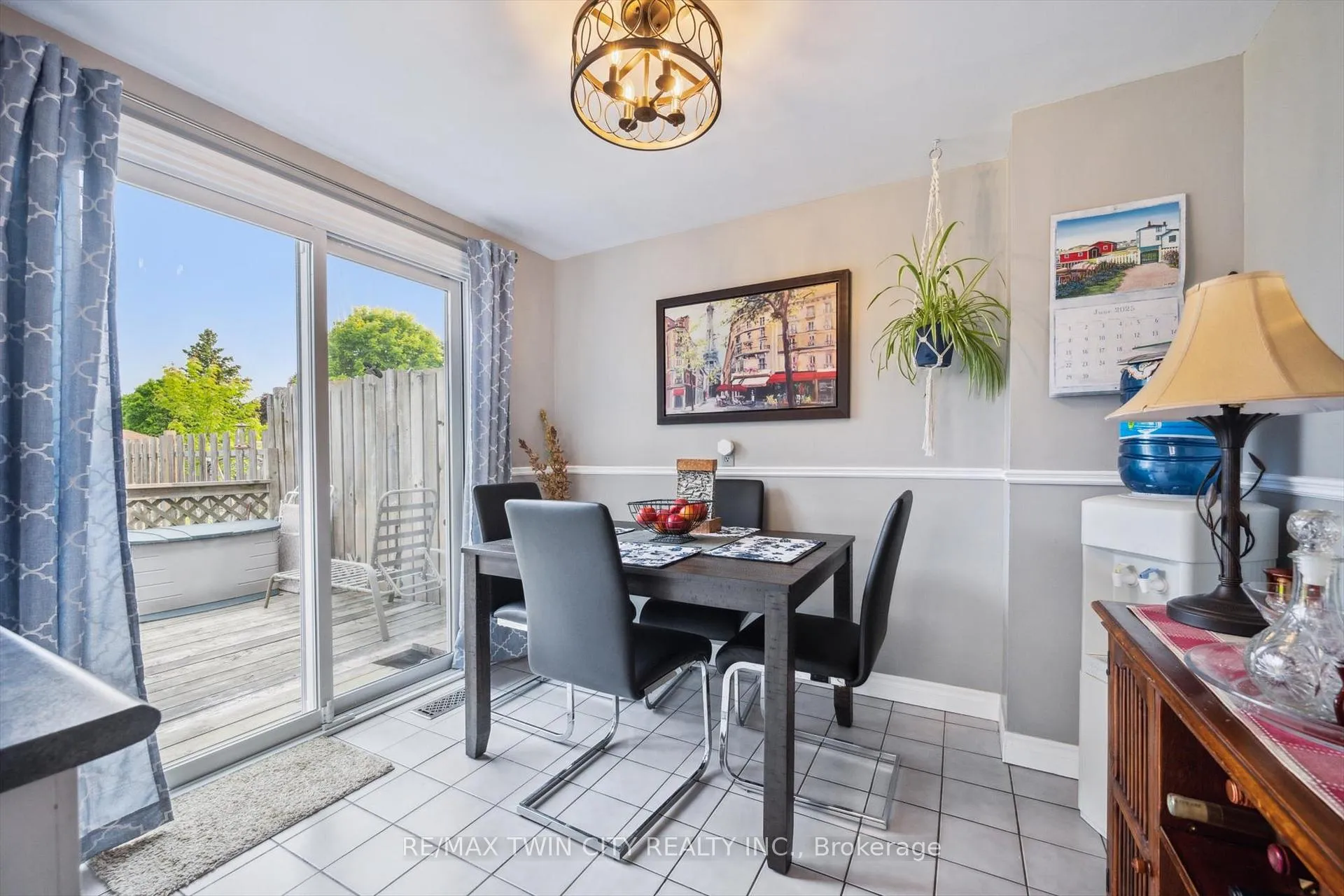 Photo 13 of Unit A, 148 Northlake Drive, Waterloo — HOMEH