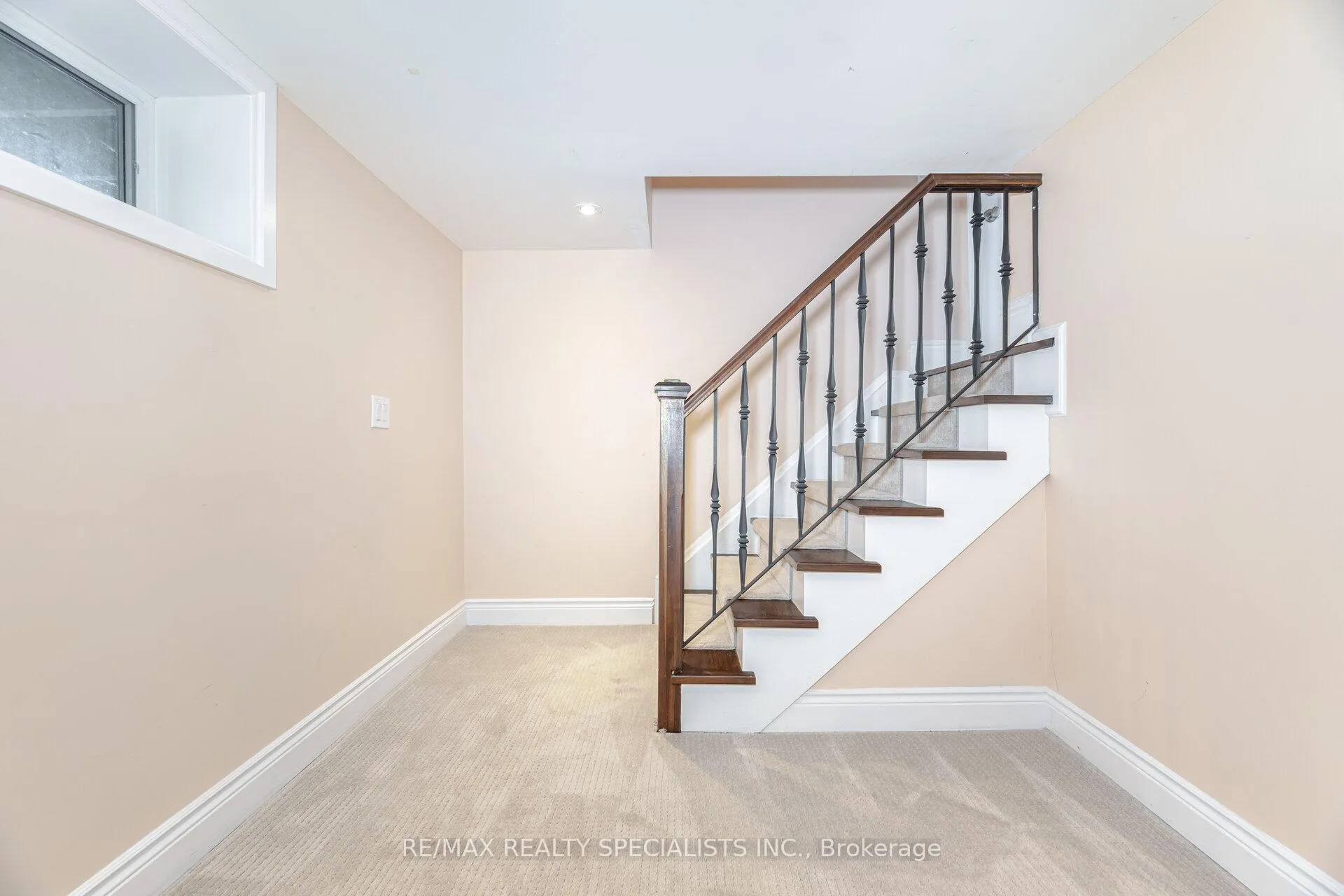 Photo 27 of 1219 17 Sideroad Road, New Tecumseth, Rural New Tecumseth — HOMEH