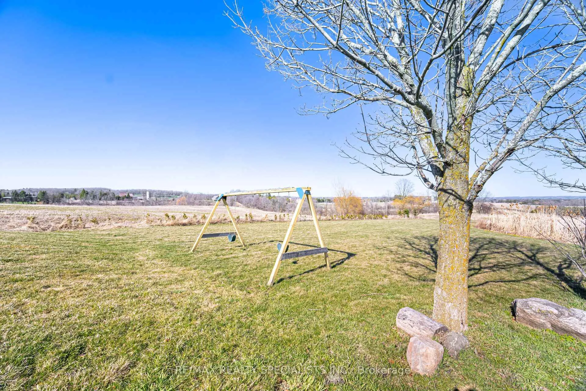 Photo 38 of 1219 17 Sideroad Road, New Tecumseth, Rural New Tecumseth — HOMEH
