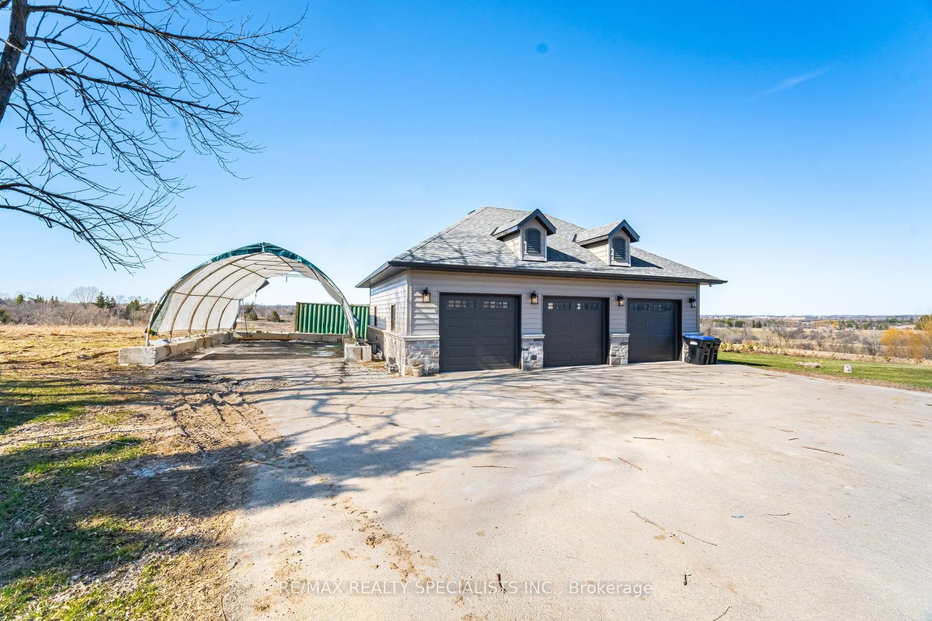 Photo 41 of 1219 17 Sideroad Road, New Tecumseth, Rural New Tecumseth — HOMEH
