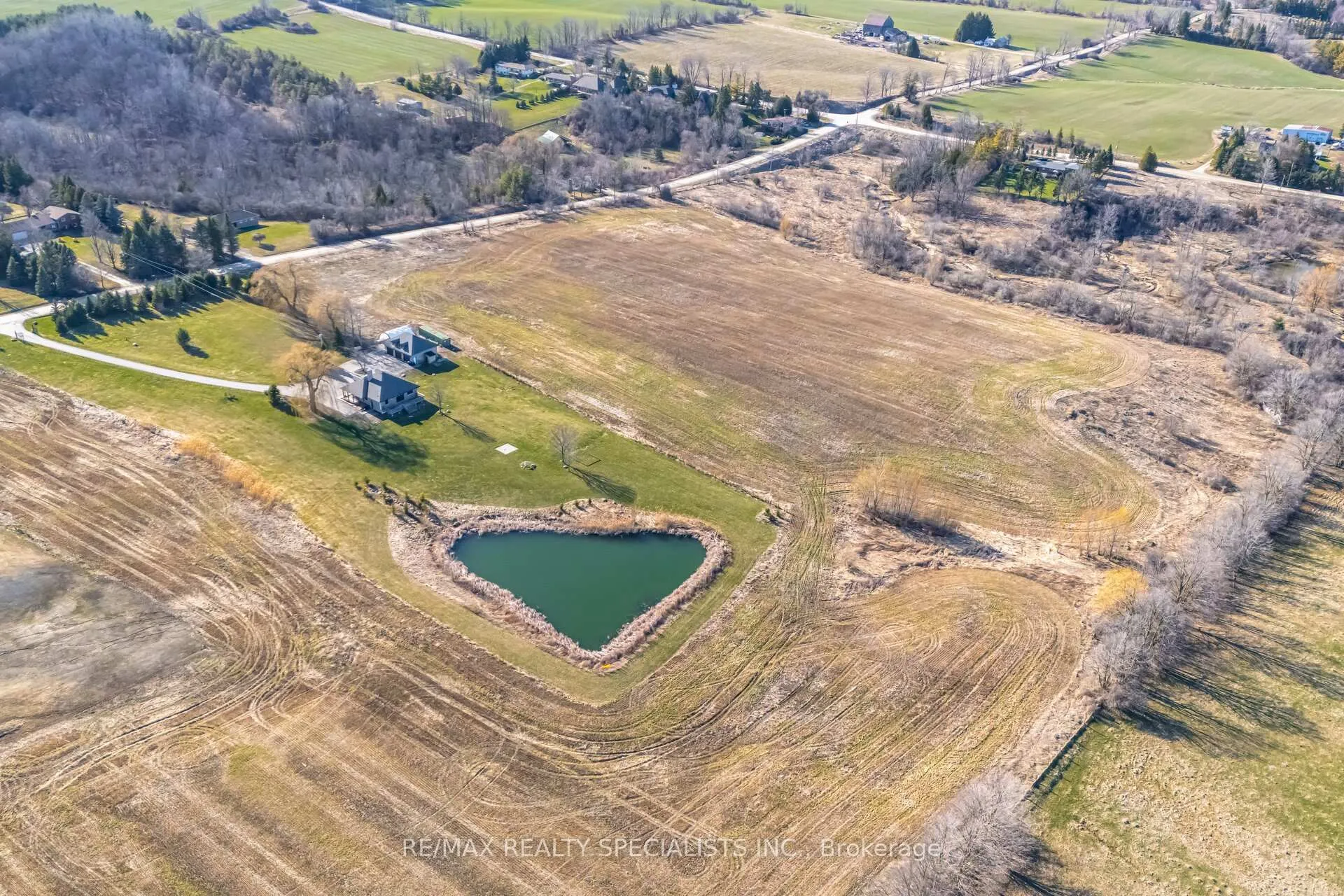 Photo 48 of 1219 17 Sideroad Road, New Tecumseth, Rural New Tecumseth — HOMEH
