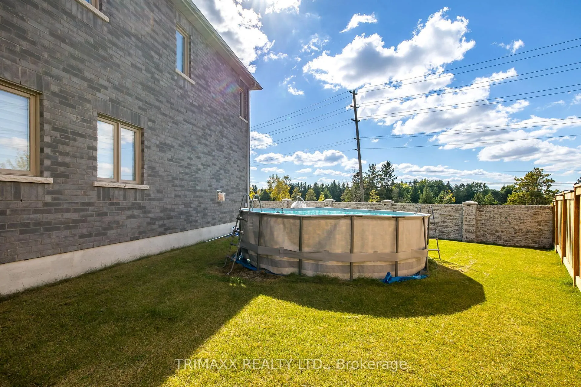 Photo 37 of 91 Lorne Thomas Place, New Tecumseth, Rural New Tecumseth — HOMEH