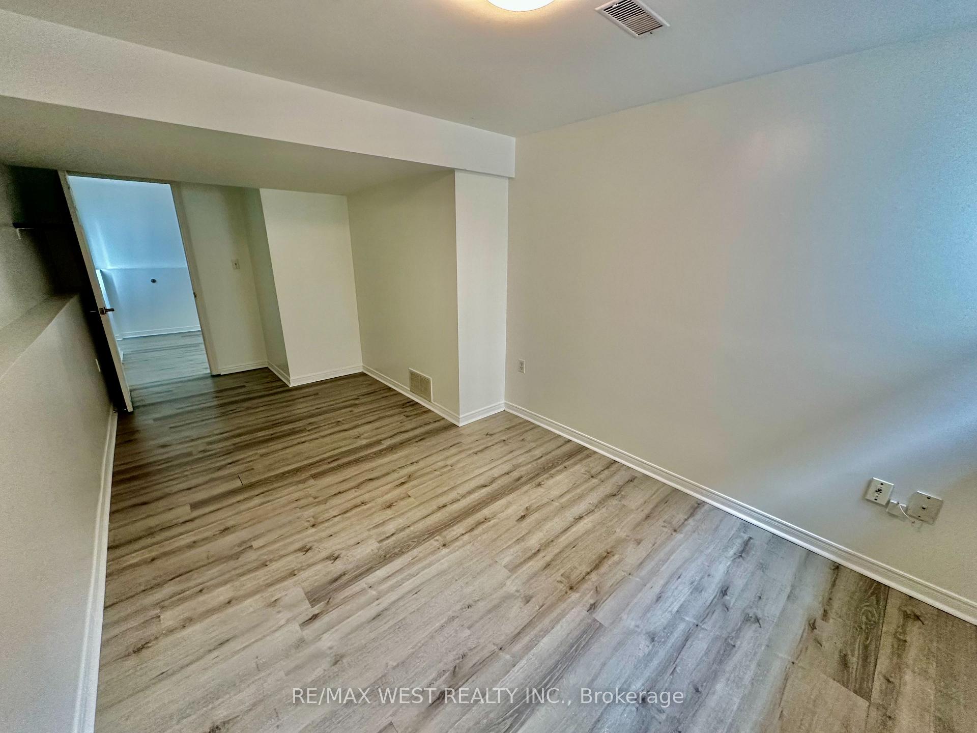 Photo 9 of Unit Basement, 37 Whitehorn Crescent, Barrie, Holly — HOMEH