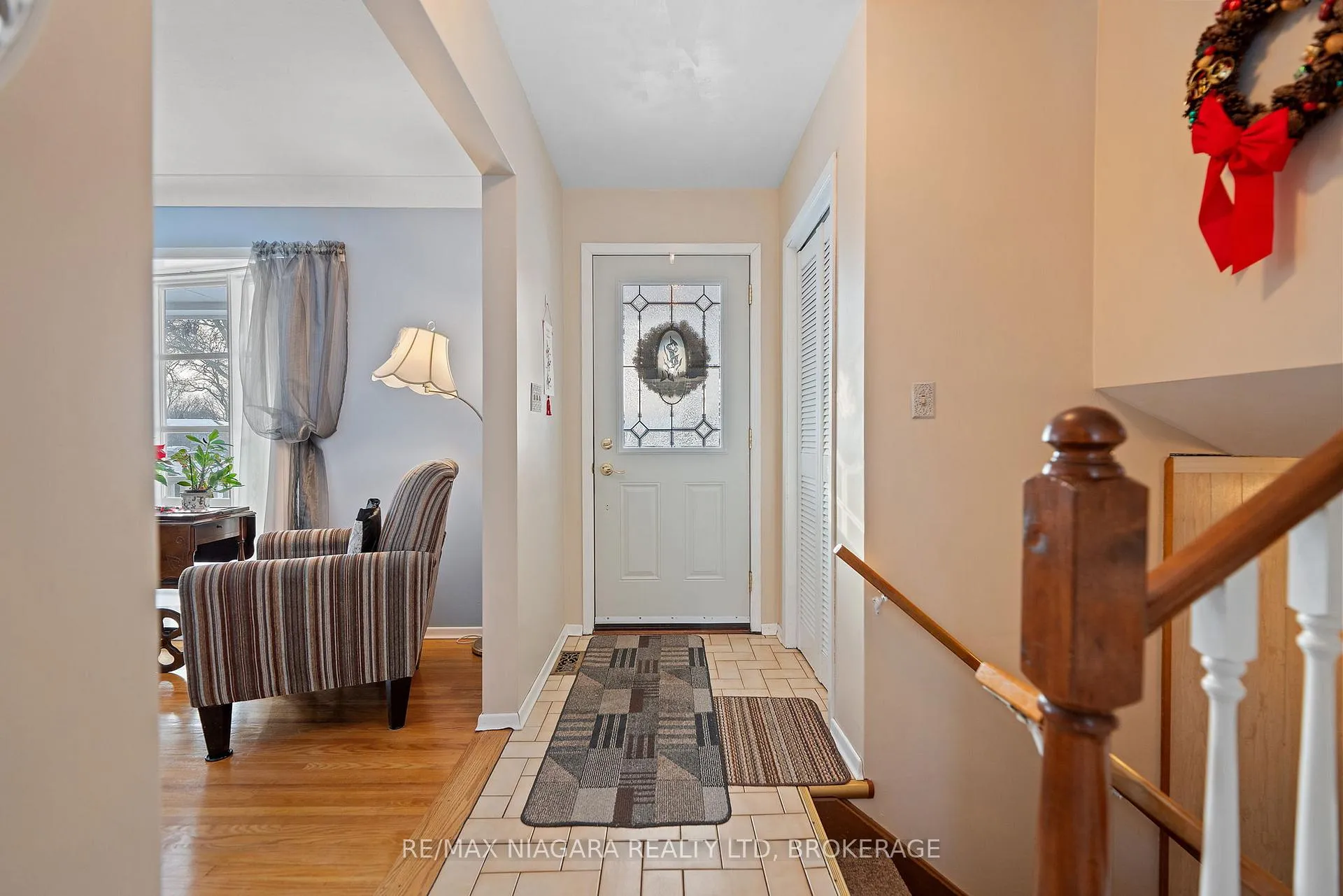 Photo 5 of 4204 Patten Crescent, Niagara Falls, Morrison — HOMEH