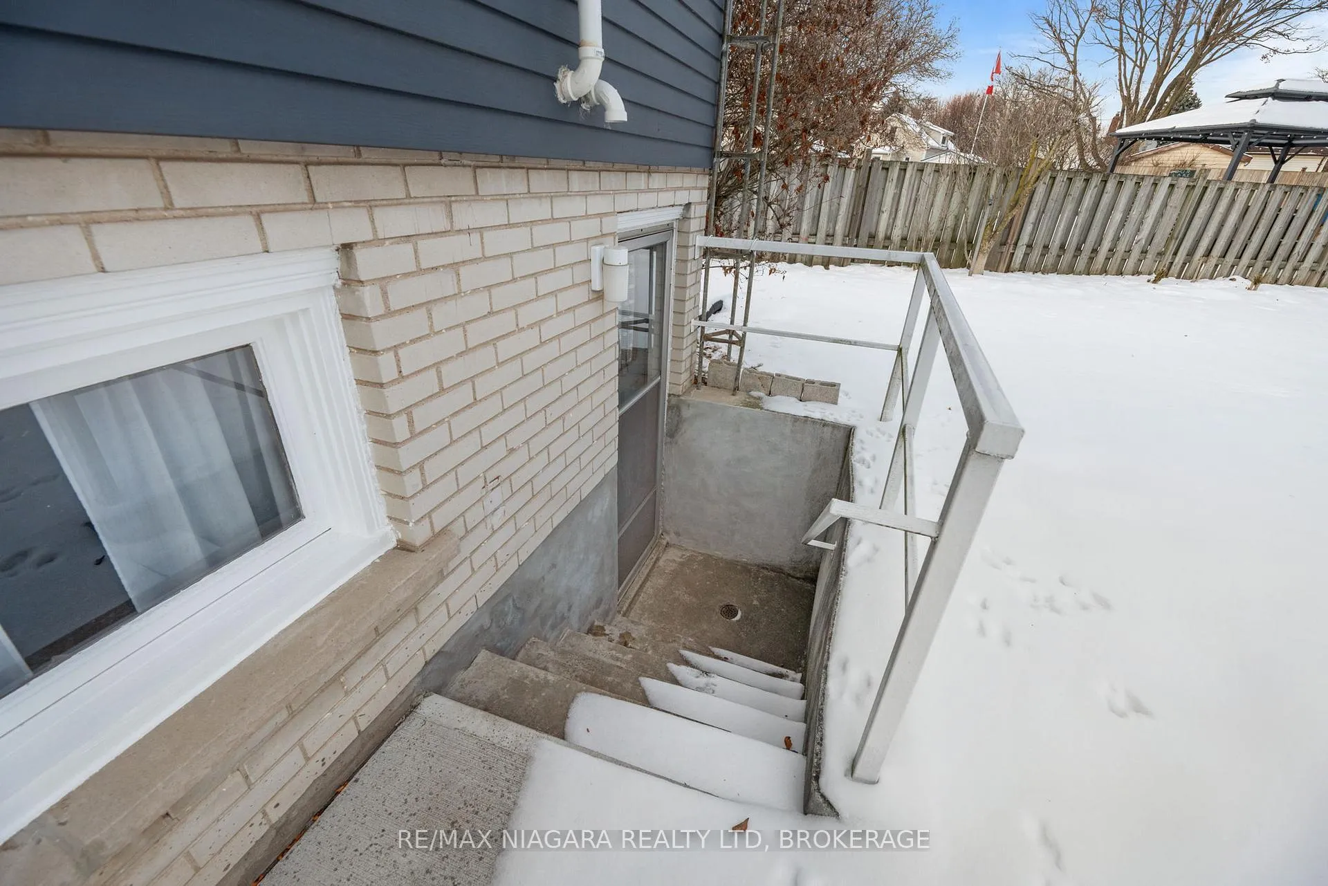 Photo 24 of 4204 Patten Crescent, Niagara Falls, Morrison — HOMEH
