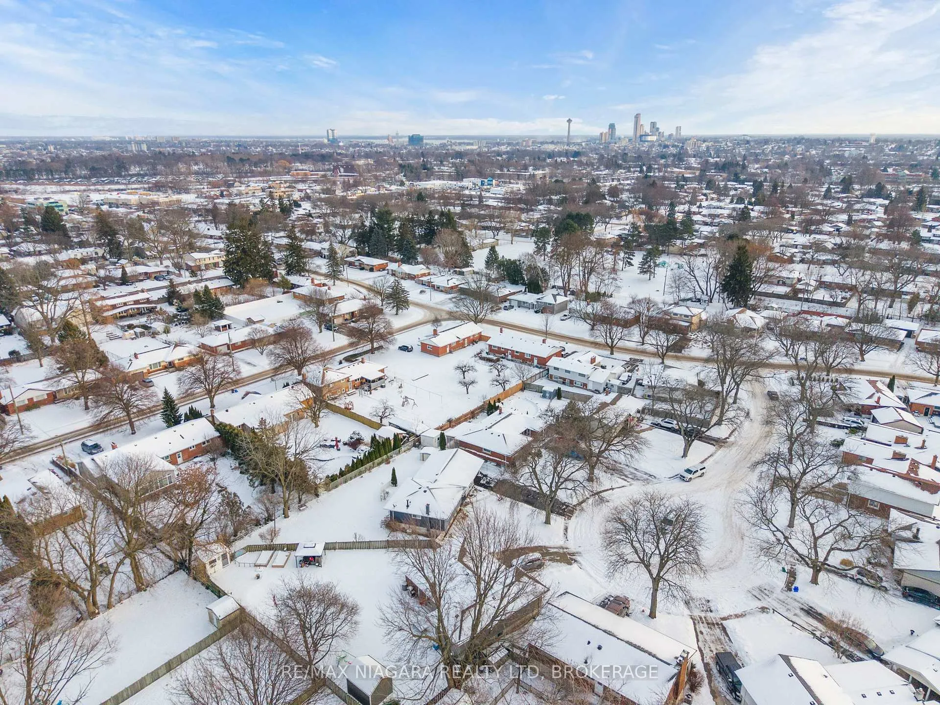 Photo 29 of 4204 Patten Crescent, Niagara Falls, Morrison — HOMEH
