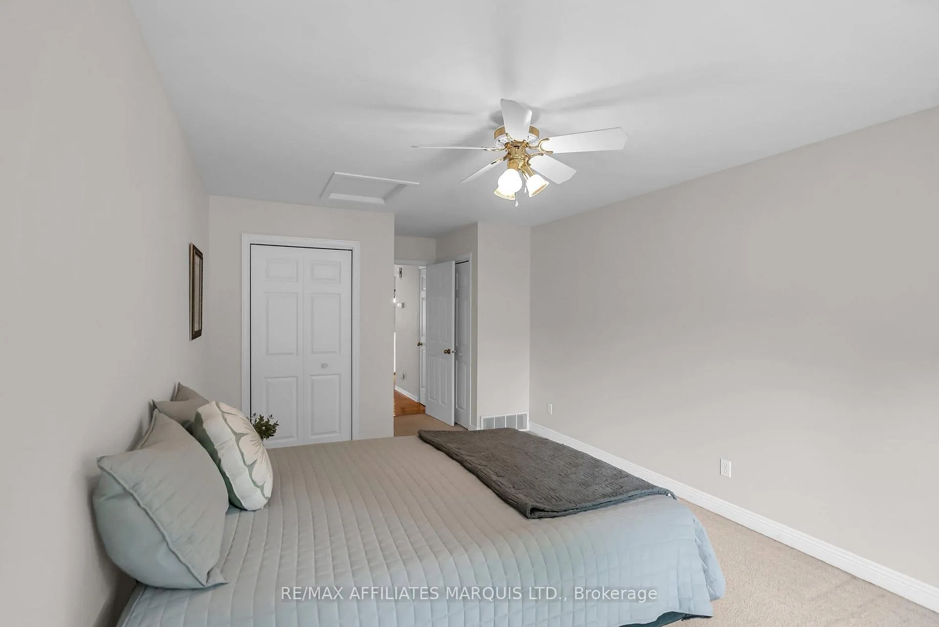 Photo 14 of 212 Northwoods Crescent, Cornwall — HOMEH