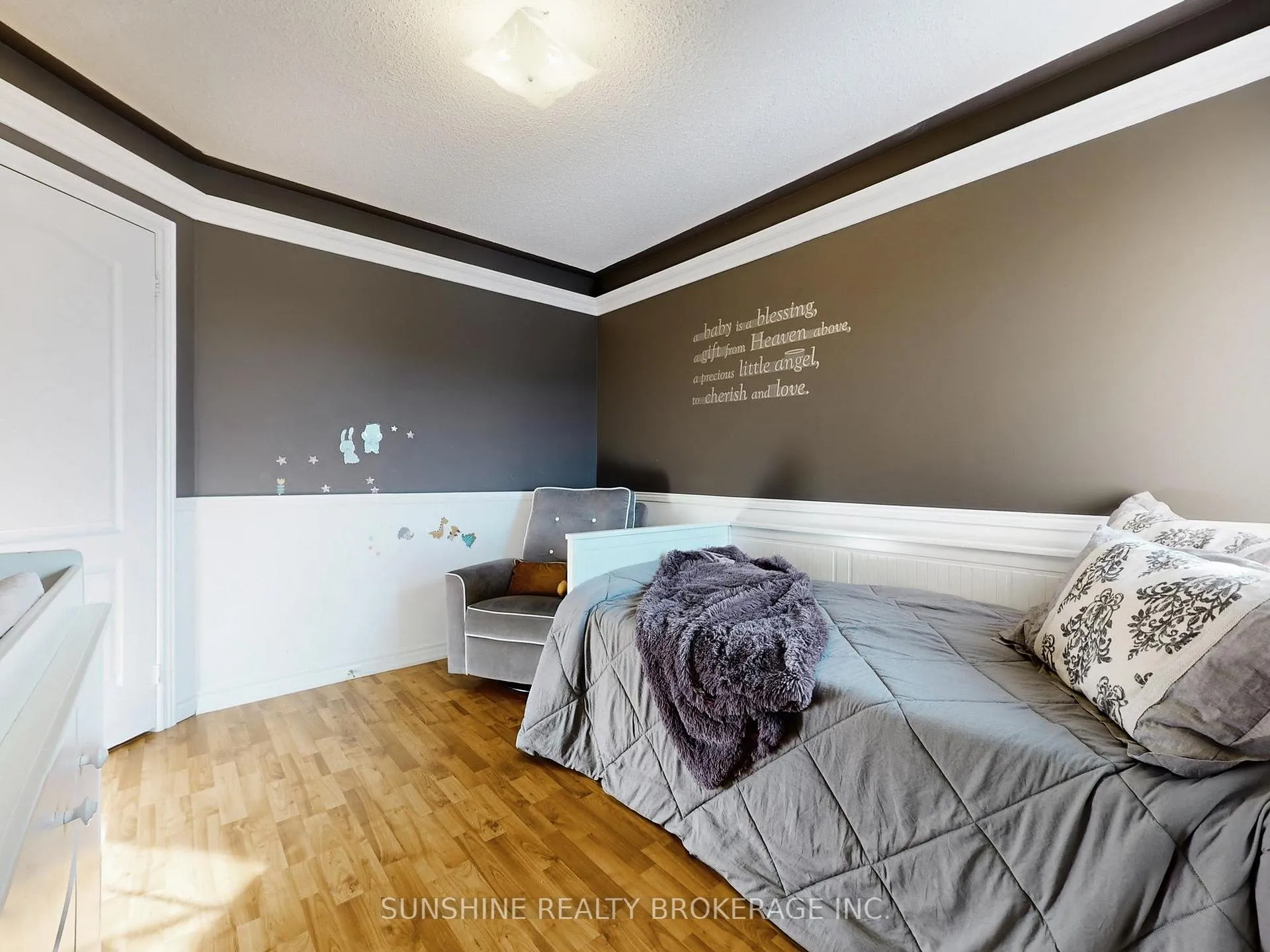 Photo 32 of 138 Beaverbrook Crescent, Vaughan, Rural Vaughan — HOMEH