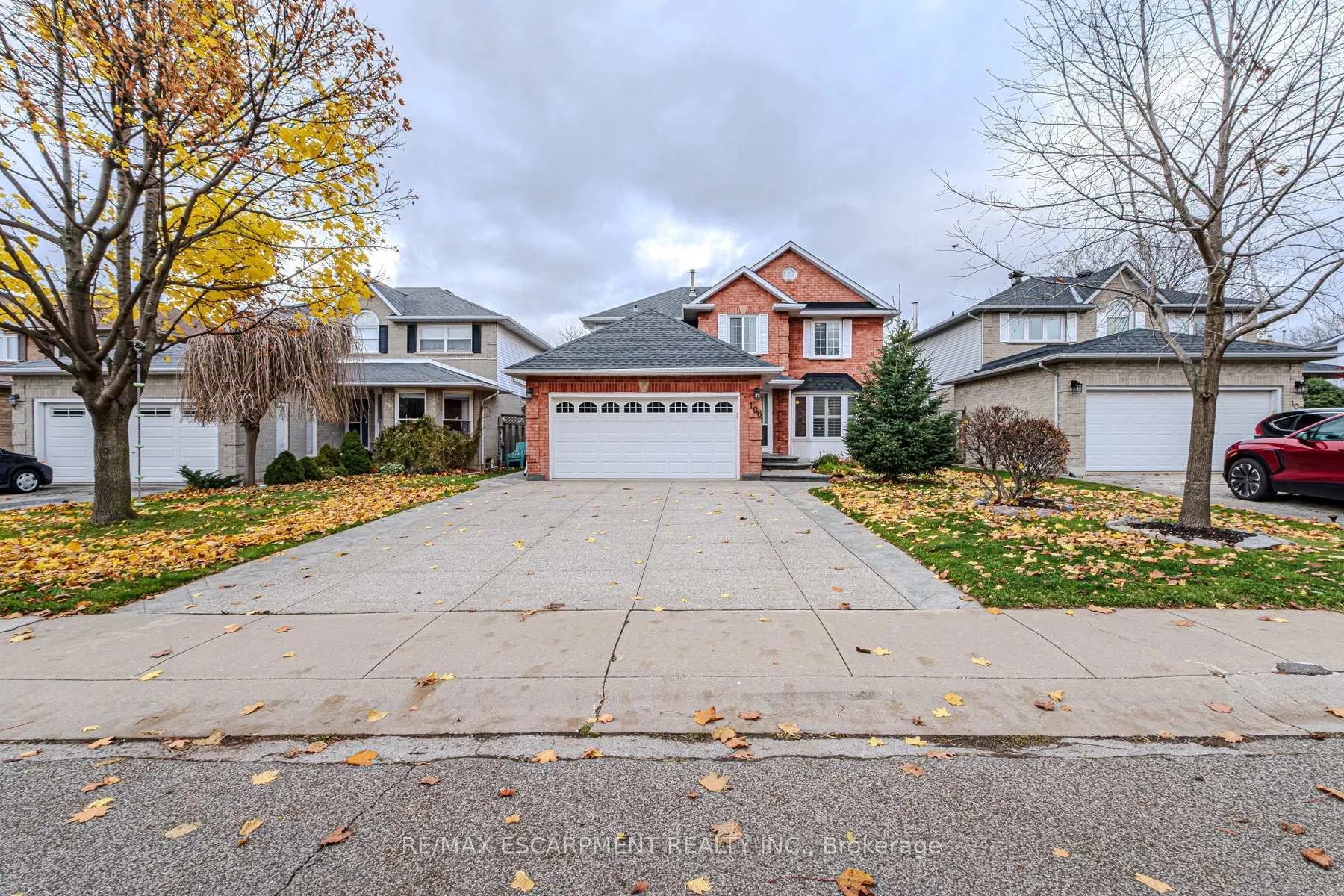 Photo 2 of 106 Rushdale Drive, Hamilton, Rushdale — HOMEH