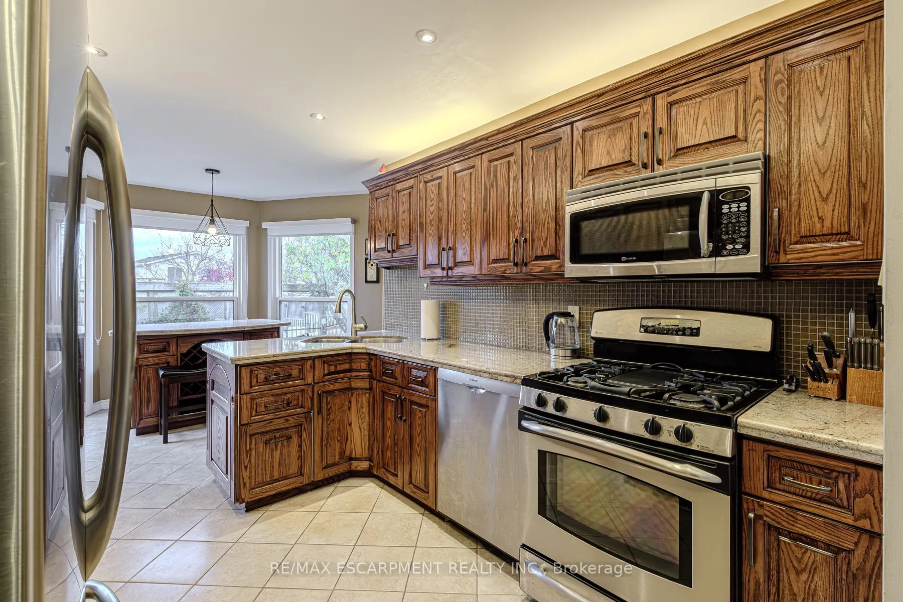 Photo 14 of 106 Rushdale Drive, Hamilton, Rushdale — HOMEH