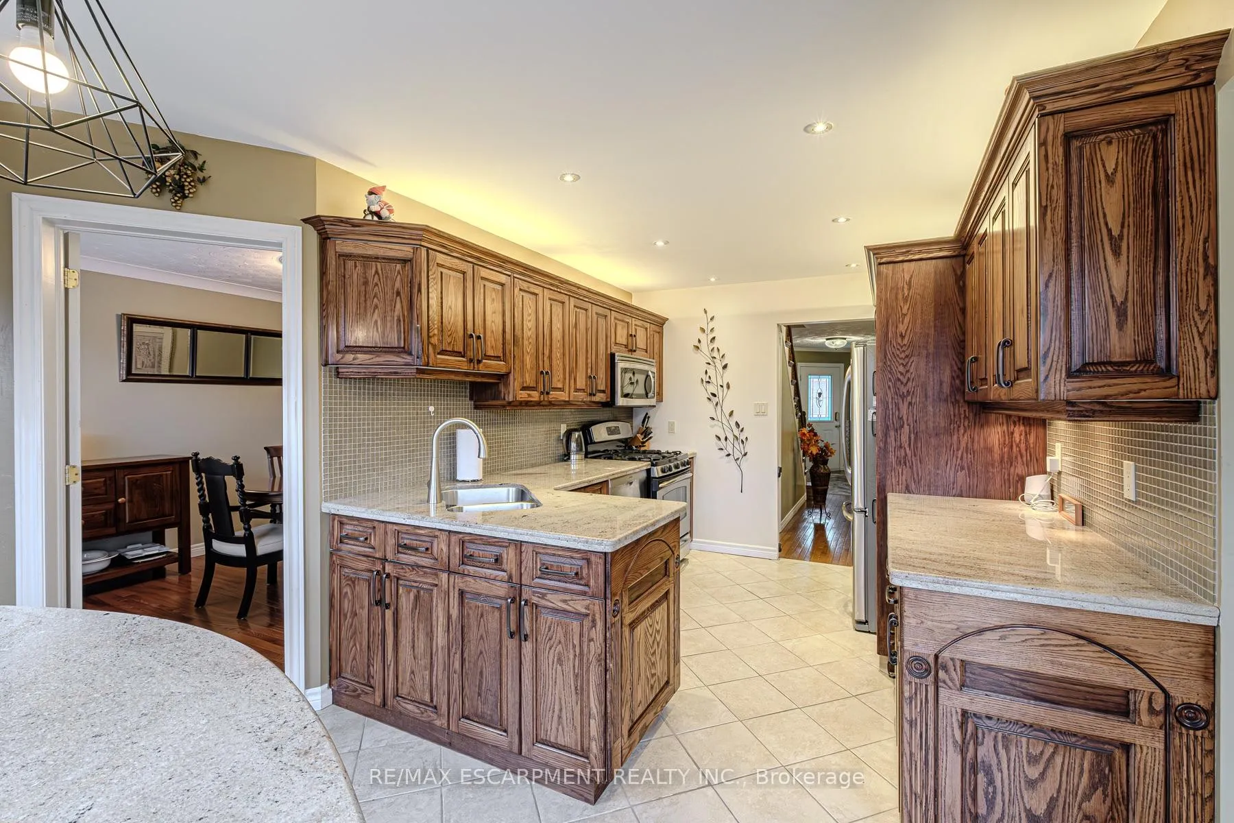 Photo 15 of 106 Rushdale Drive, Hamilton, Rushdale — HOMEH