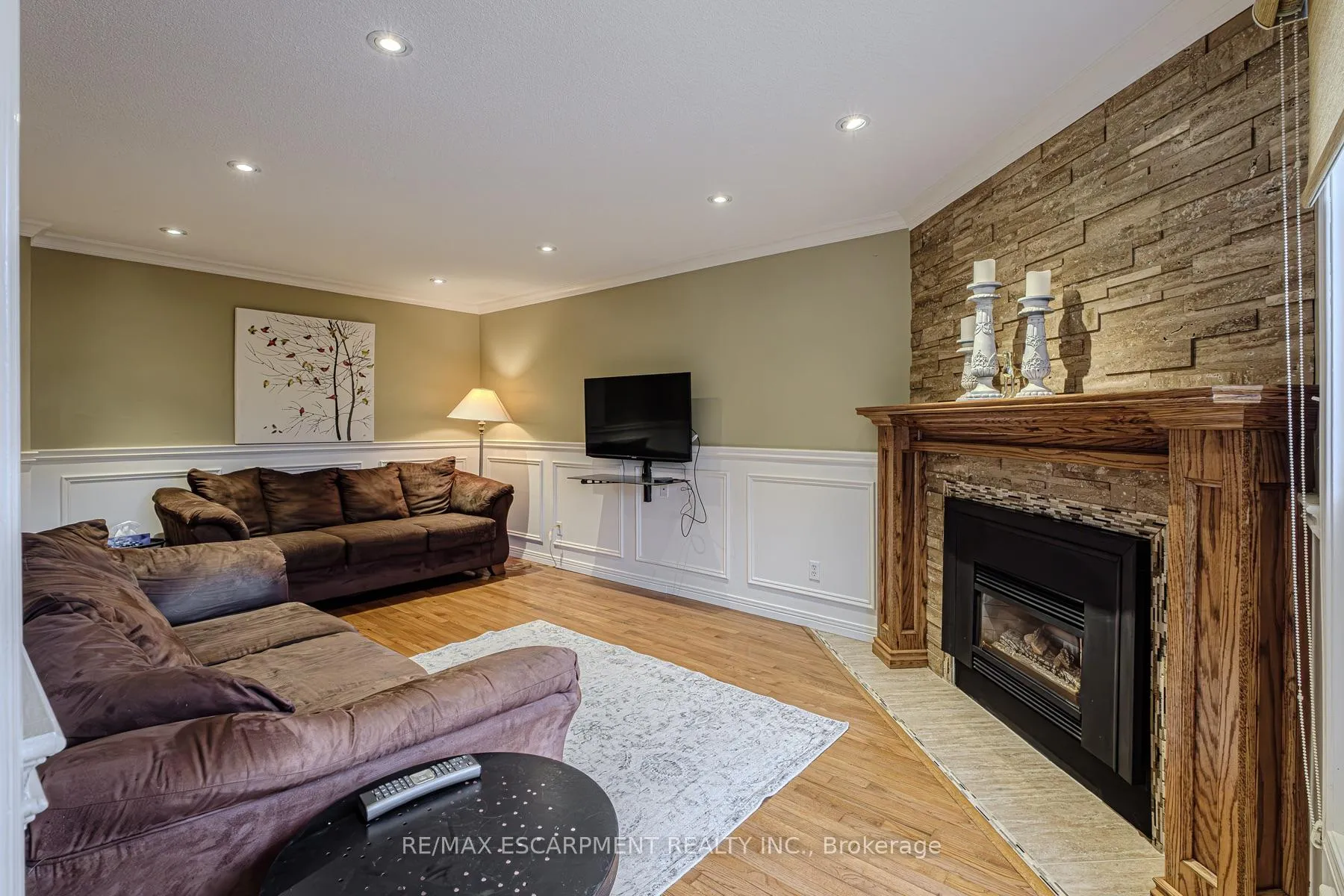 Photo 18 of 106 Rushdale Drive, Hamilton, Rushdale — HOMEH
