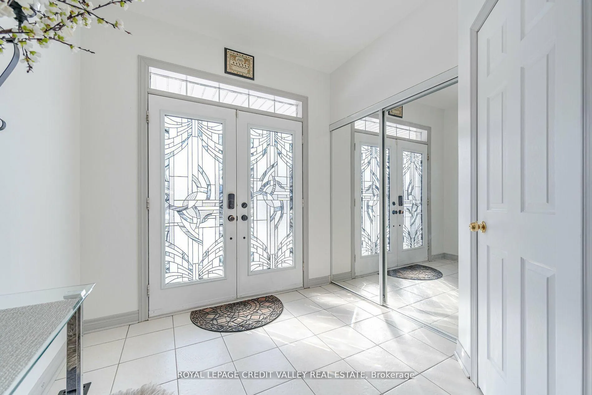 Photo 3 of 34 Mount Pleasant Avenue, Whitby, Blue Grass Meadows — HOMEH