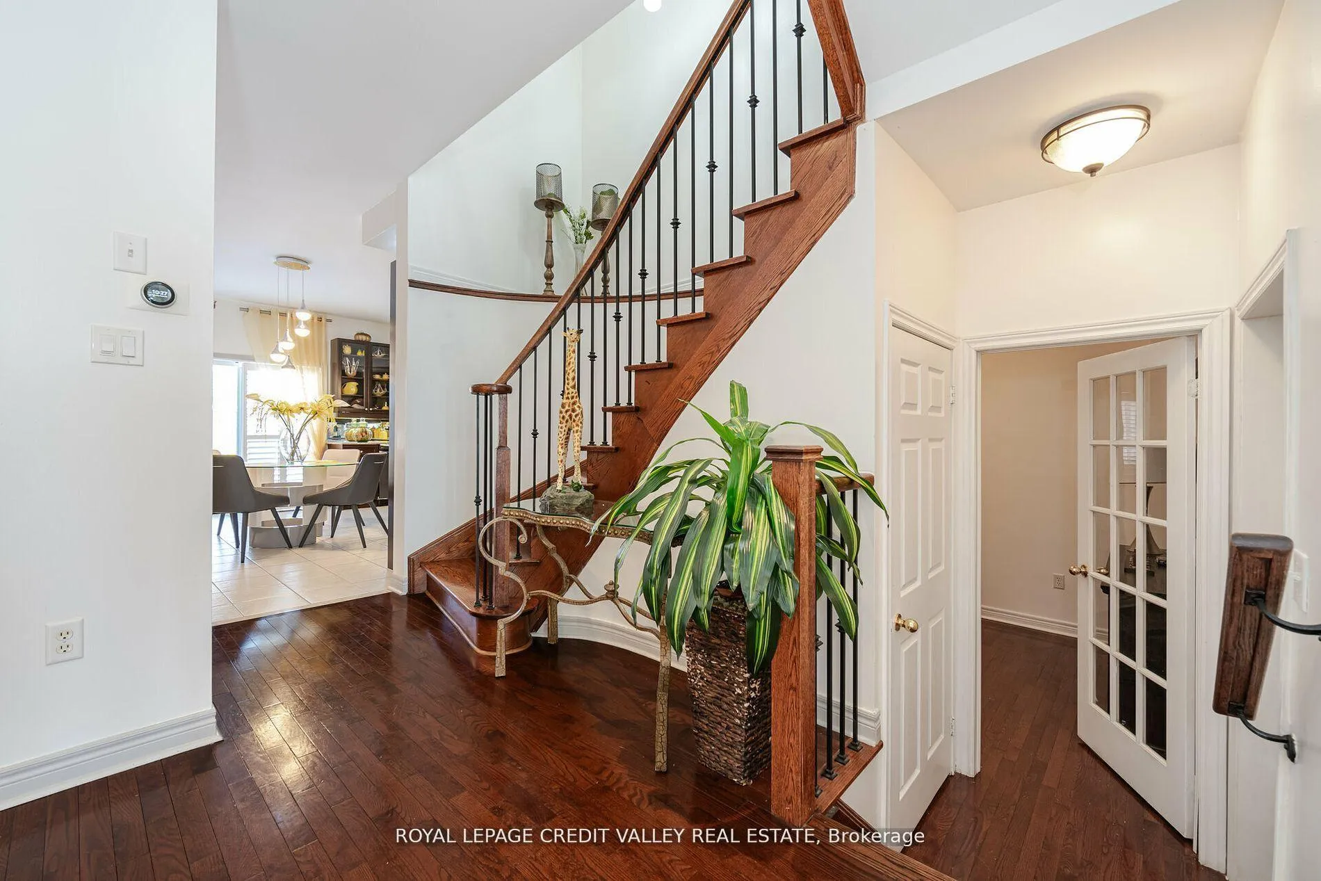 Photo 13 of 34 Mount Pleasant Avenue, Whitby, Blue Grass Meadows — HOMEH