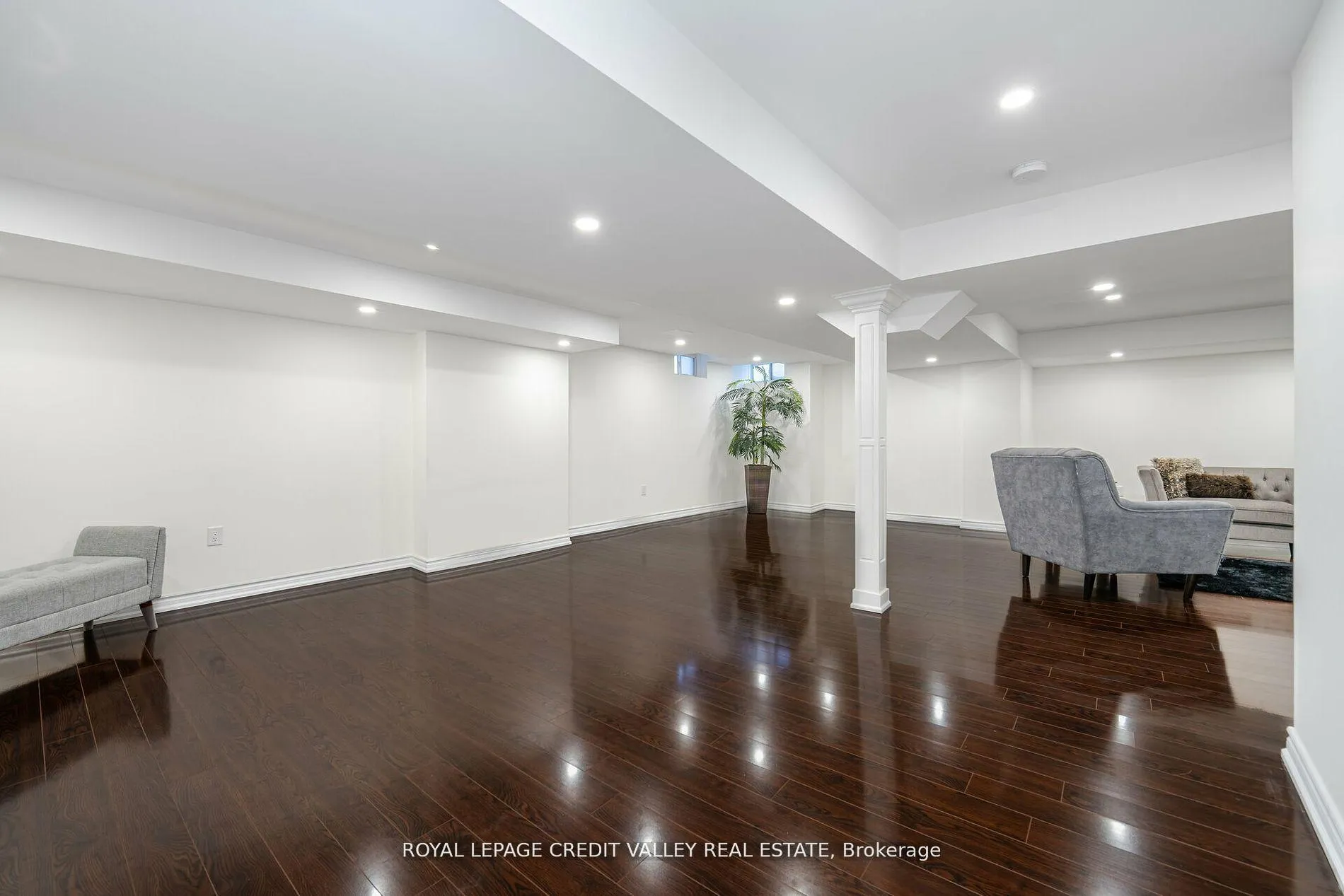 Photo 33 of 34 Mount Pleasant Avenue, Whitby, Blue Grass Meadows — HOMEH