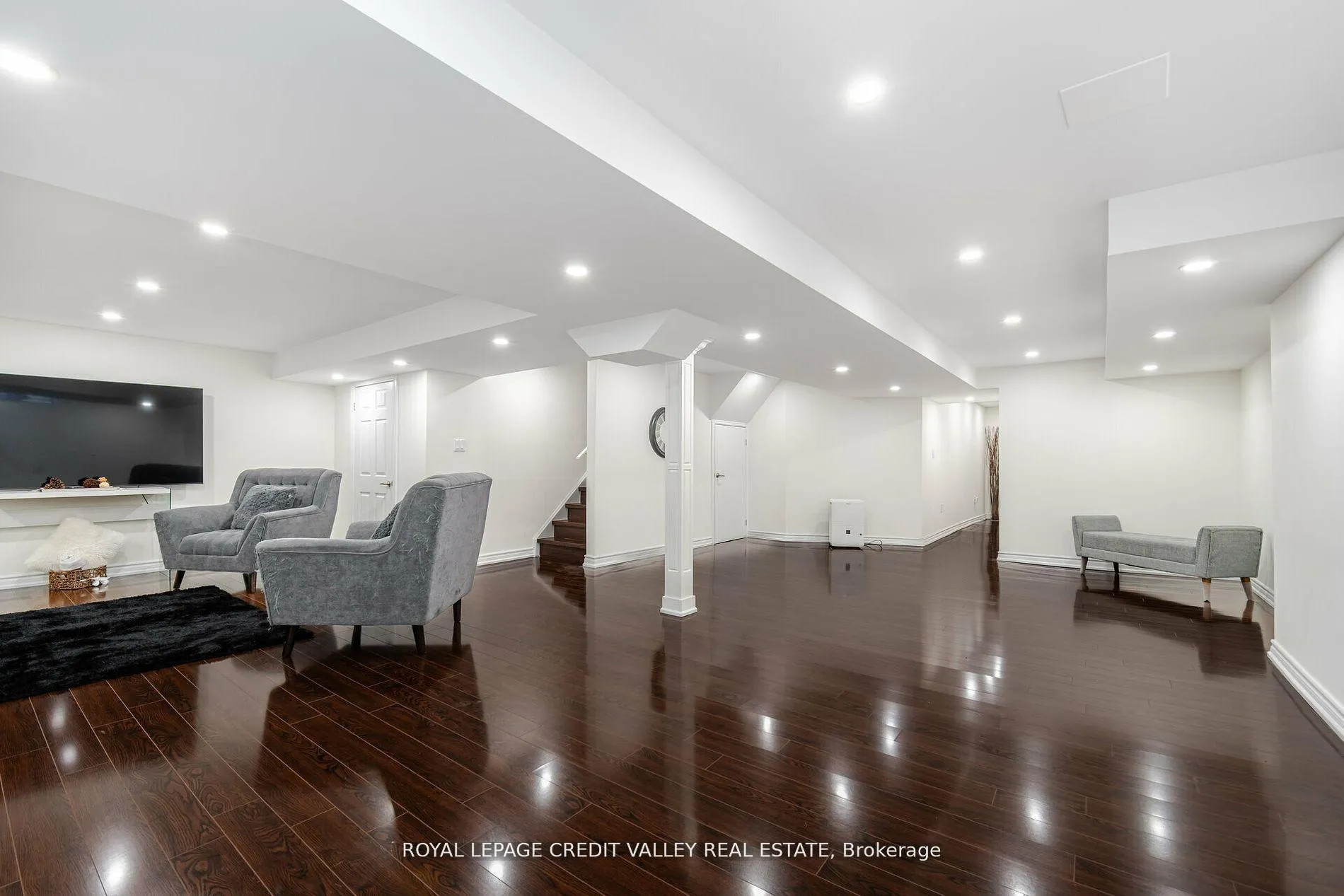 Photo 34 of 34 Mount Pleasant Avenue, Whitby, Blue Grass Meadows — HOMEH