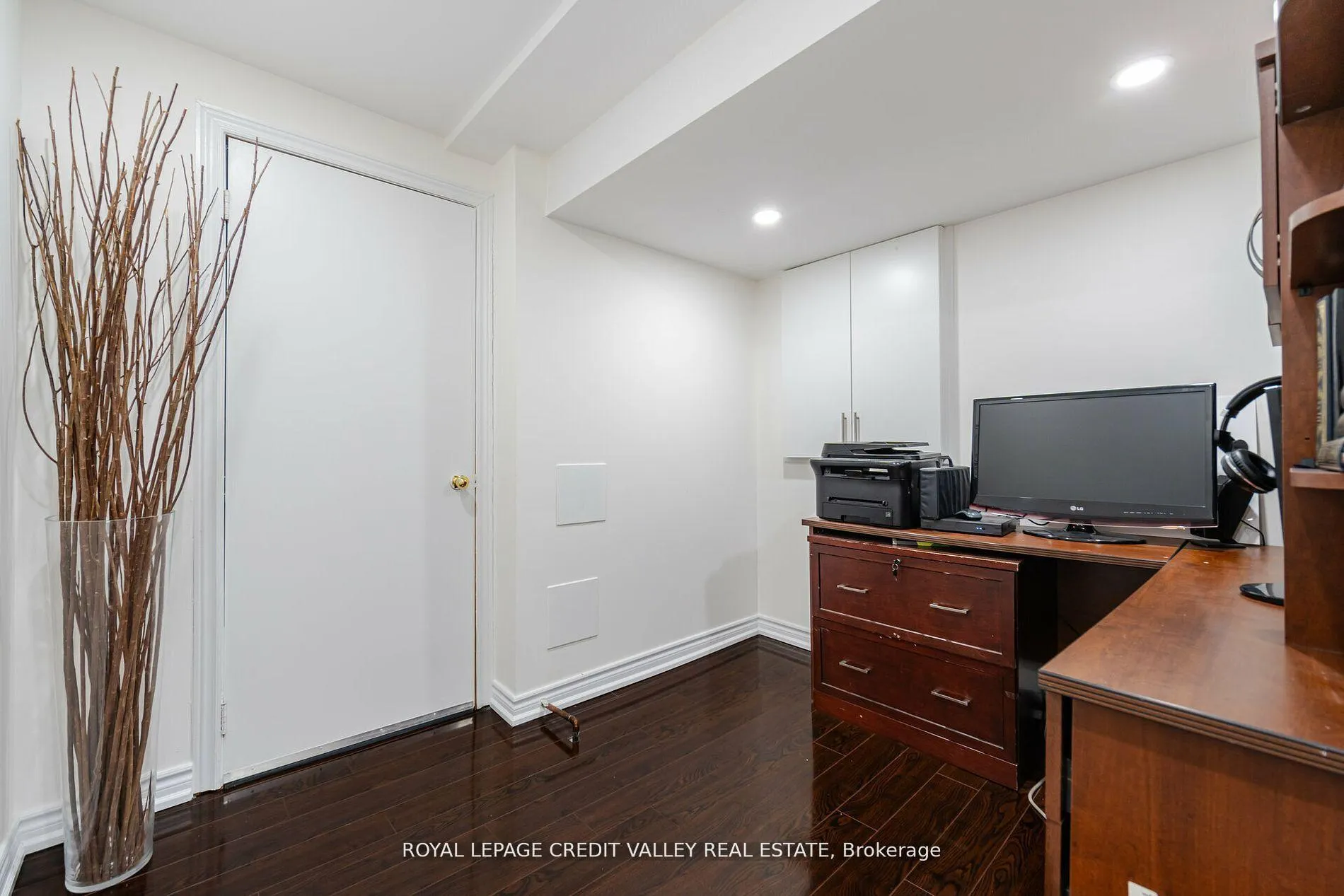 Photo 35 of 34 Mount Pleasant Avenue, Whitby, Blue Grass Meadows — HOMEH