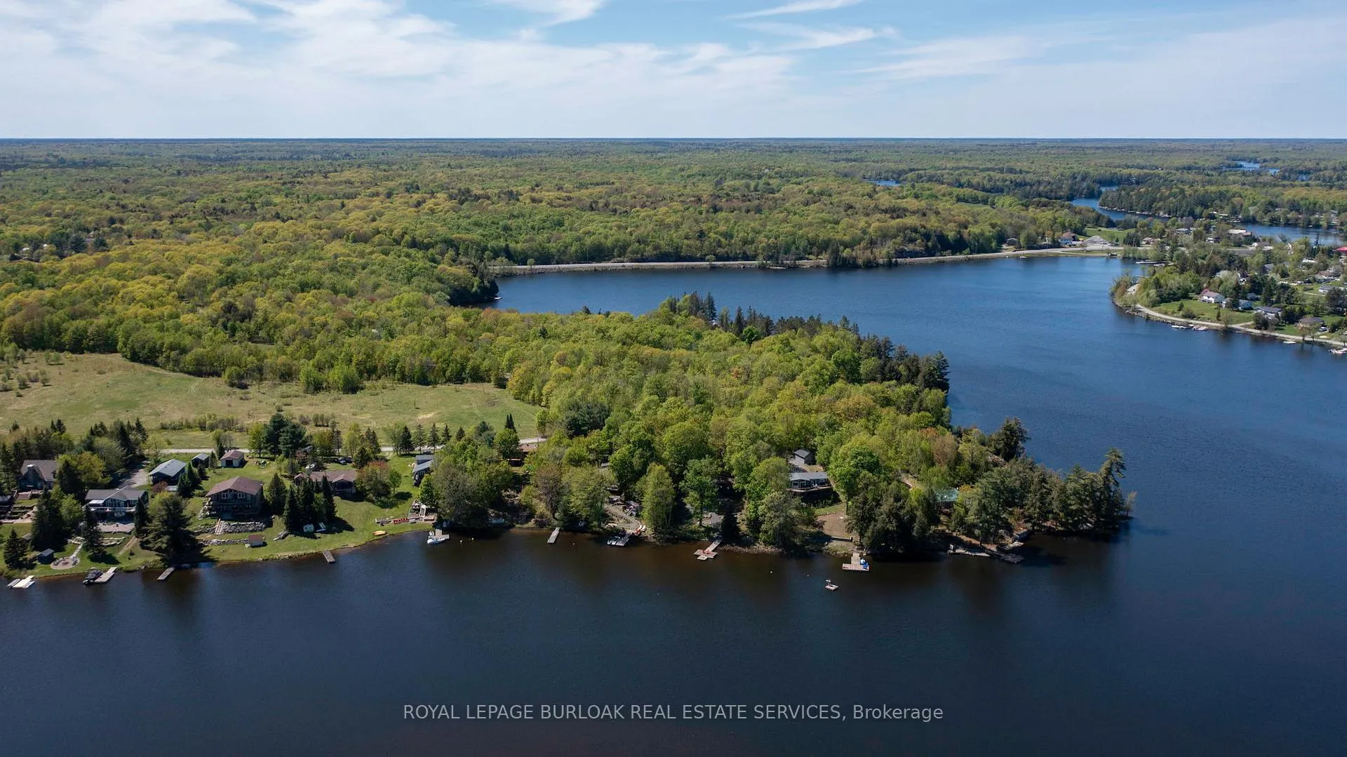 Photo 3 of 37 Dockside Drive, McKellar — HOMEH
