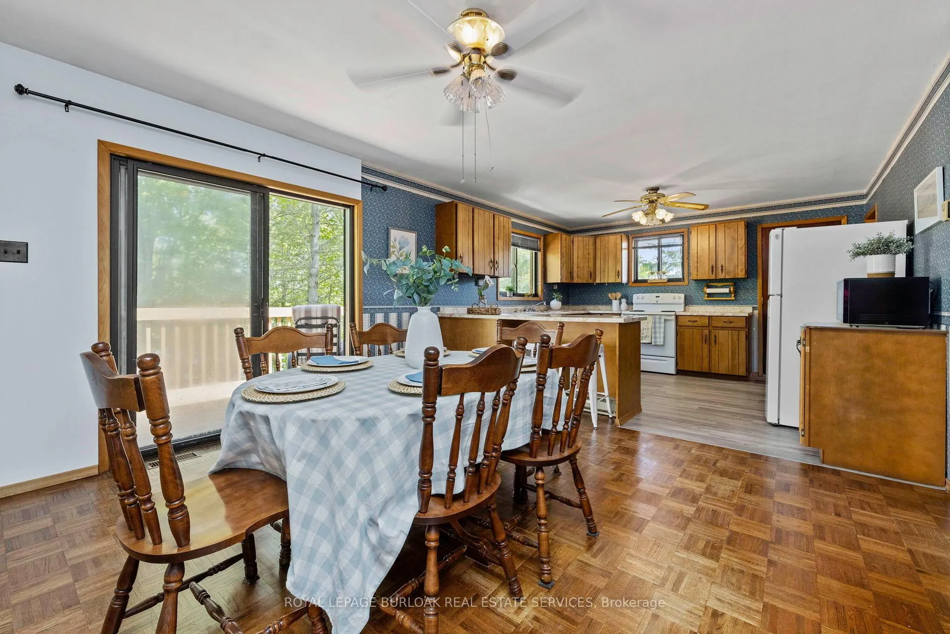 Photo 12 of 37 Dockside Drive, McKellar — HOMEH