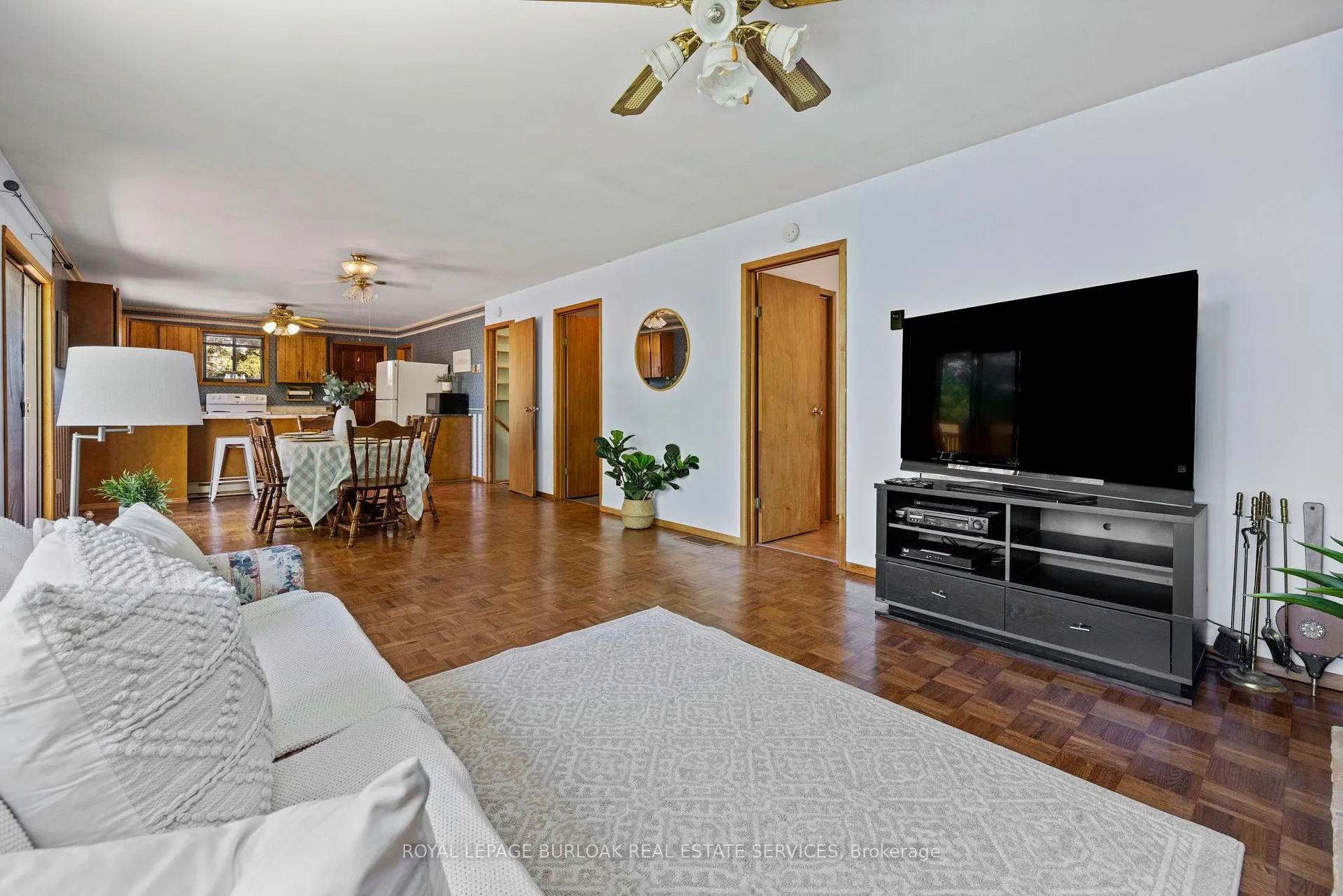 Photo 15 of 37 Dockside Drive, McKellar — HOMEH