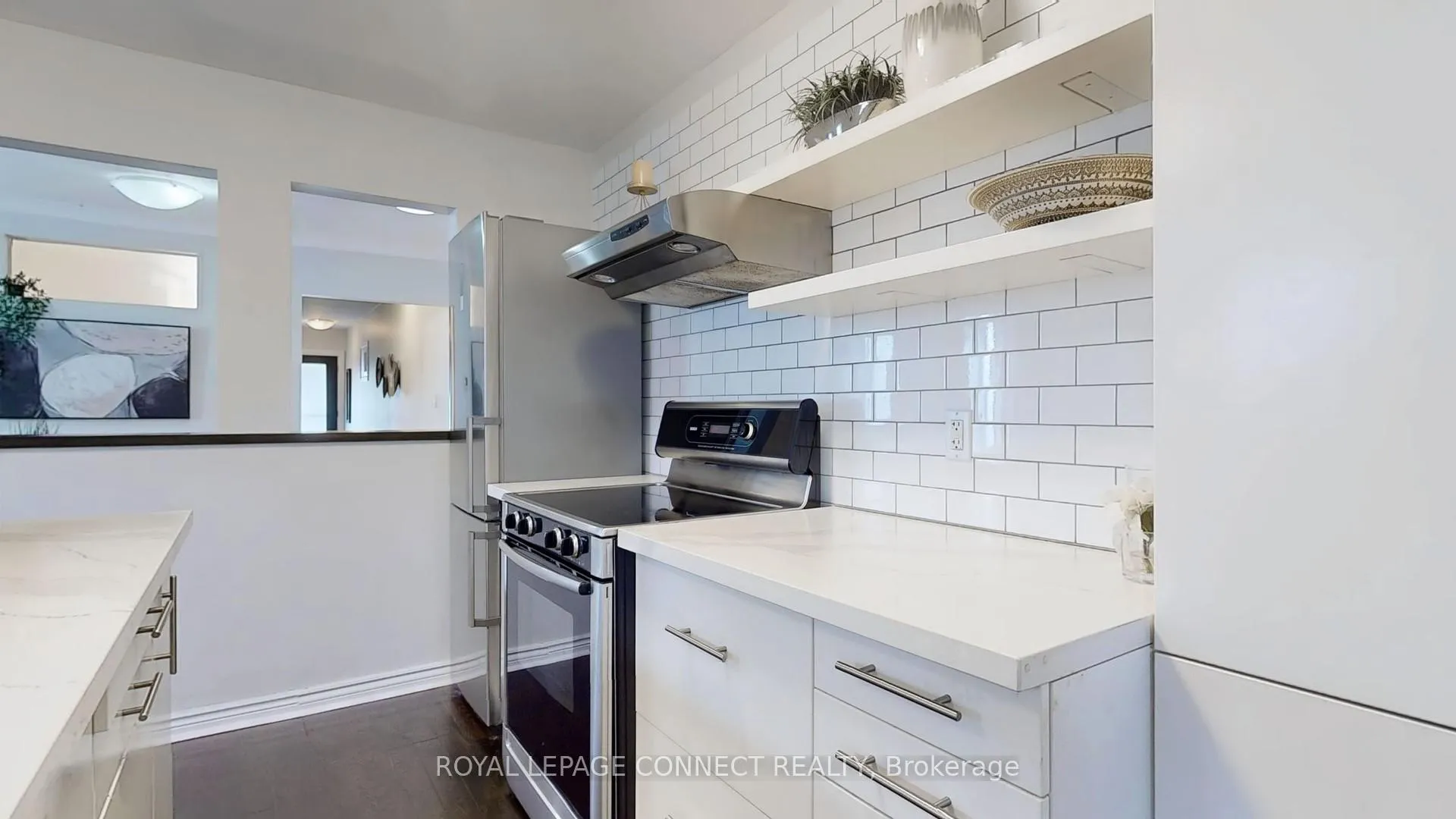 Photo 9 of 242 Gledhill Avenue, Toronto, Woodbine-Lumsden — HOMEH