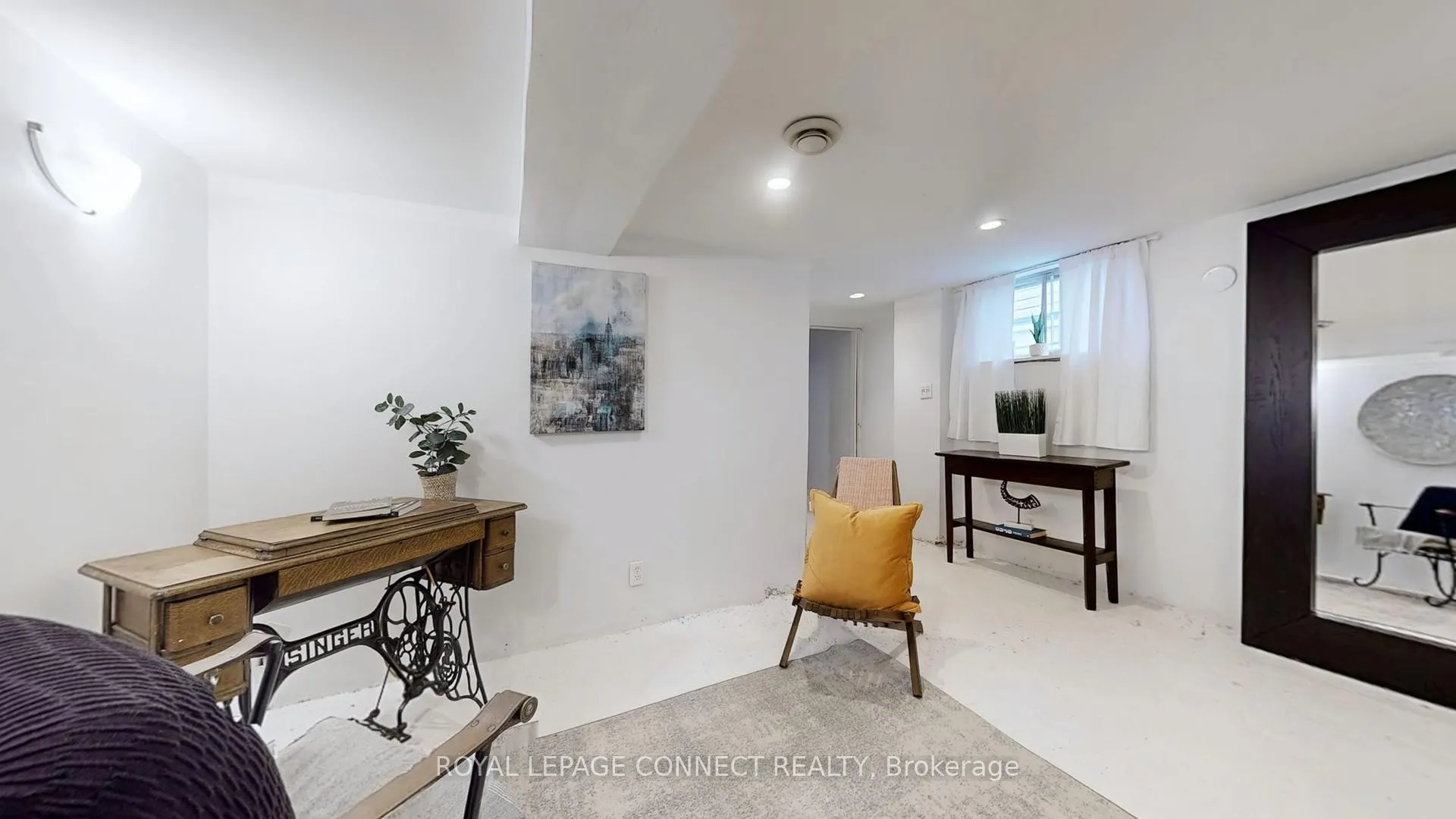 Photo 25 of 242 Gledhill Avenue, Toronto, Woodbine-Lumsden — HOMEH
