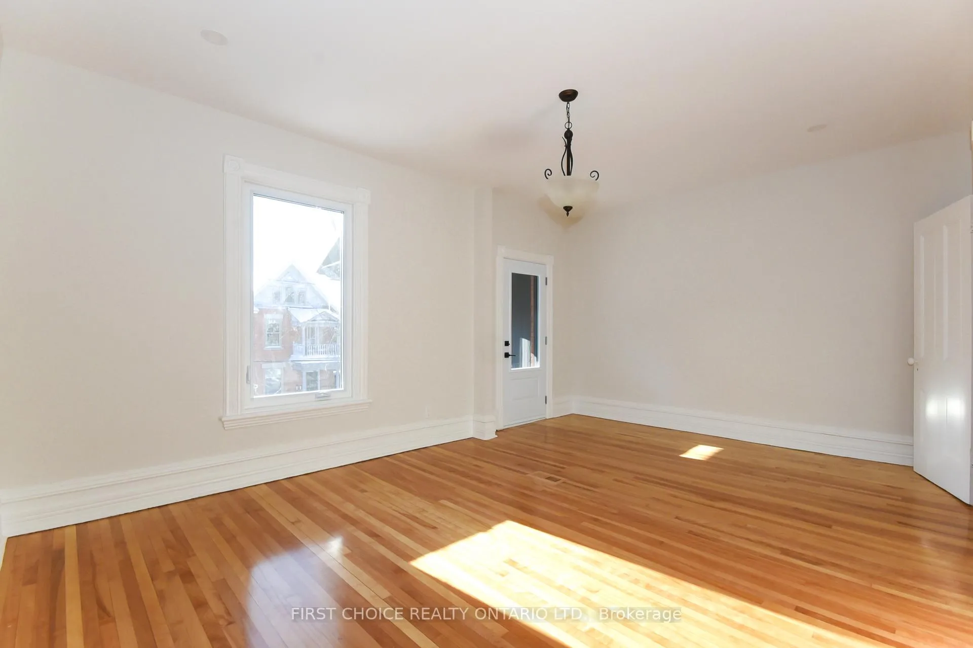 Photo 25 of 27 Third Avenue, Ottawa, Glebe — HOMEH