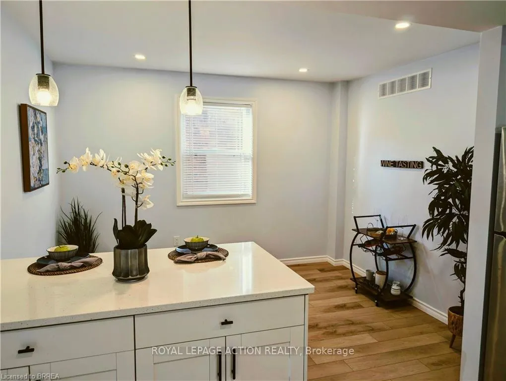 Photo 5 of 52 Dalkeith Avenue, Hamilton, Crown Point — HOMEH