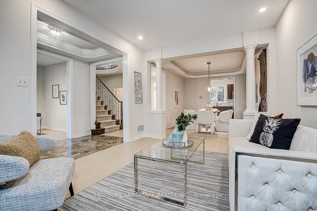 Photo 6 of 92 Montgomery Avenue, Whitby, Brooklin — HOMEH